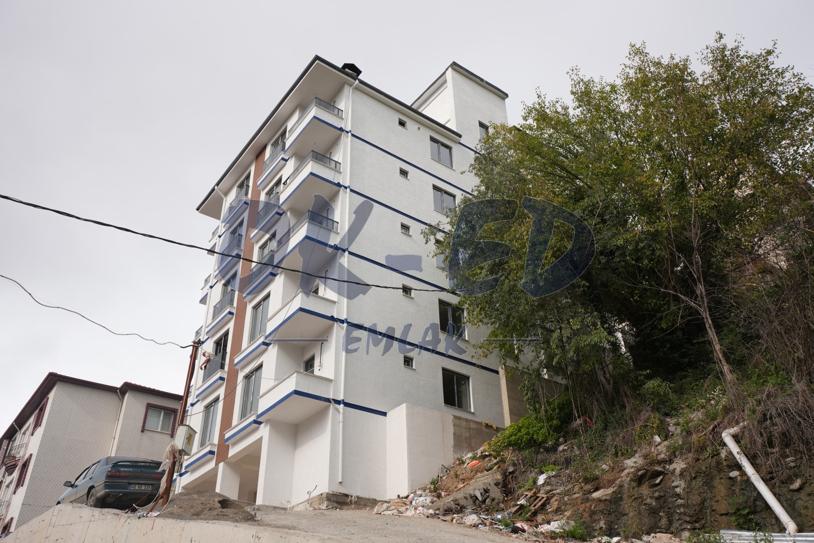 Bağlık Mahallesi Çarşı Merkezde Satılık 1+1 Daire - 2. Fotoğraf