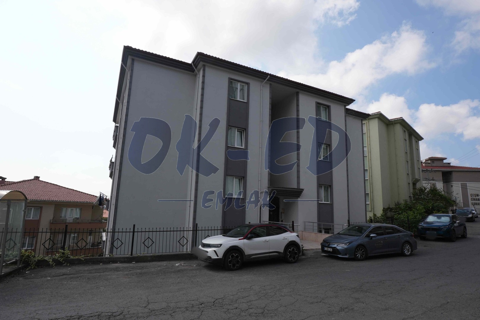 Bağlık Mahallesi Doğakent Sitesinde Kiralık 3+1 Daire