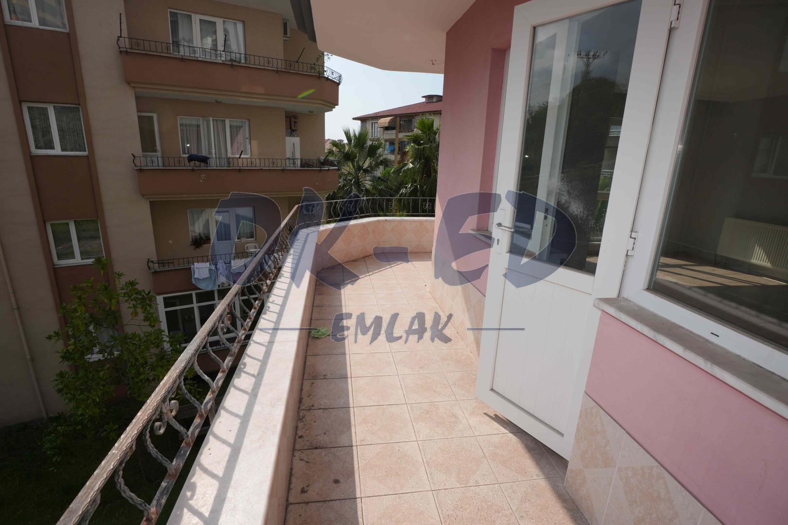 Bağlık Mahallesi Doğakent Sitesinde Kiralık 3+1 Daire - 14. Fotoğraf