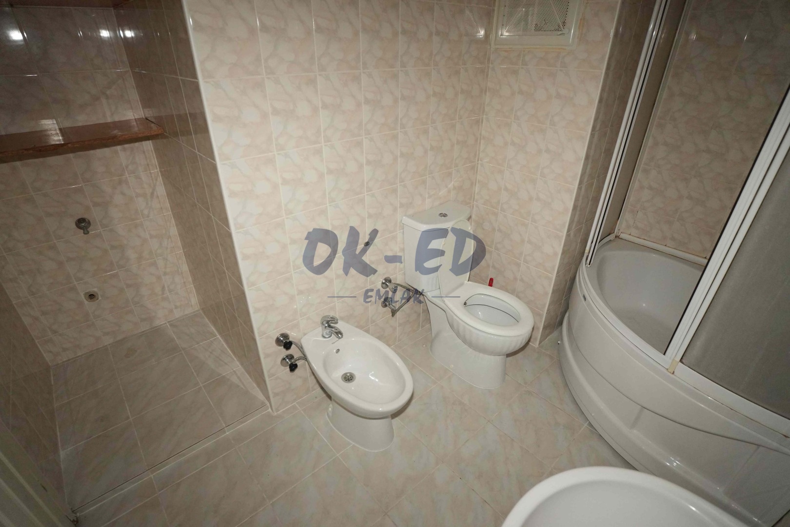 Bağlık Mahallesi Doğakent Sitesinde Kiralık 3+1 Daire - 11. Fotoğraf