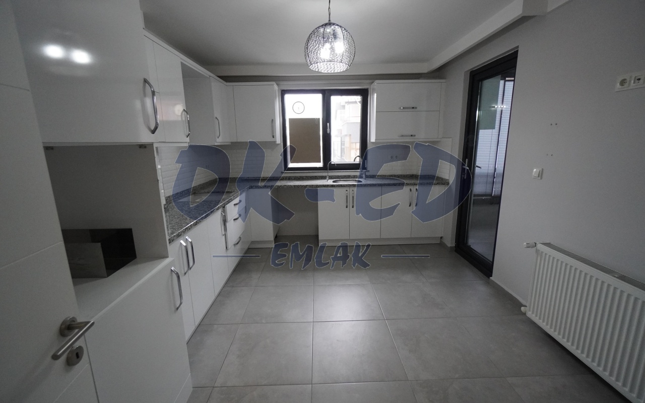 Bağlık Mahallesi Hatip Mevkii Kiralık 3+1 Daire - 4. Fotoğraf