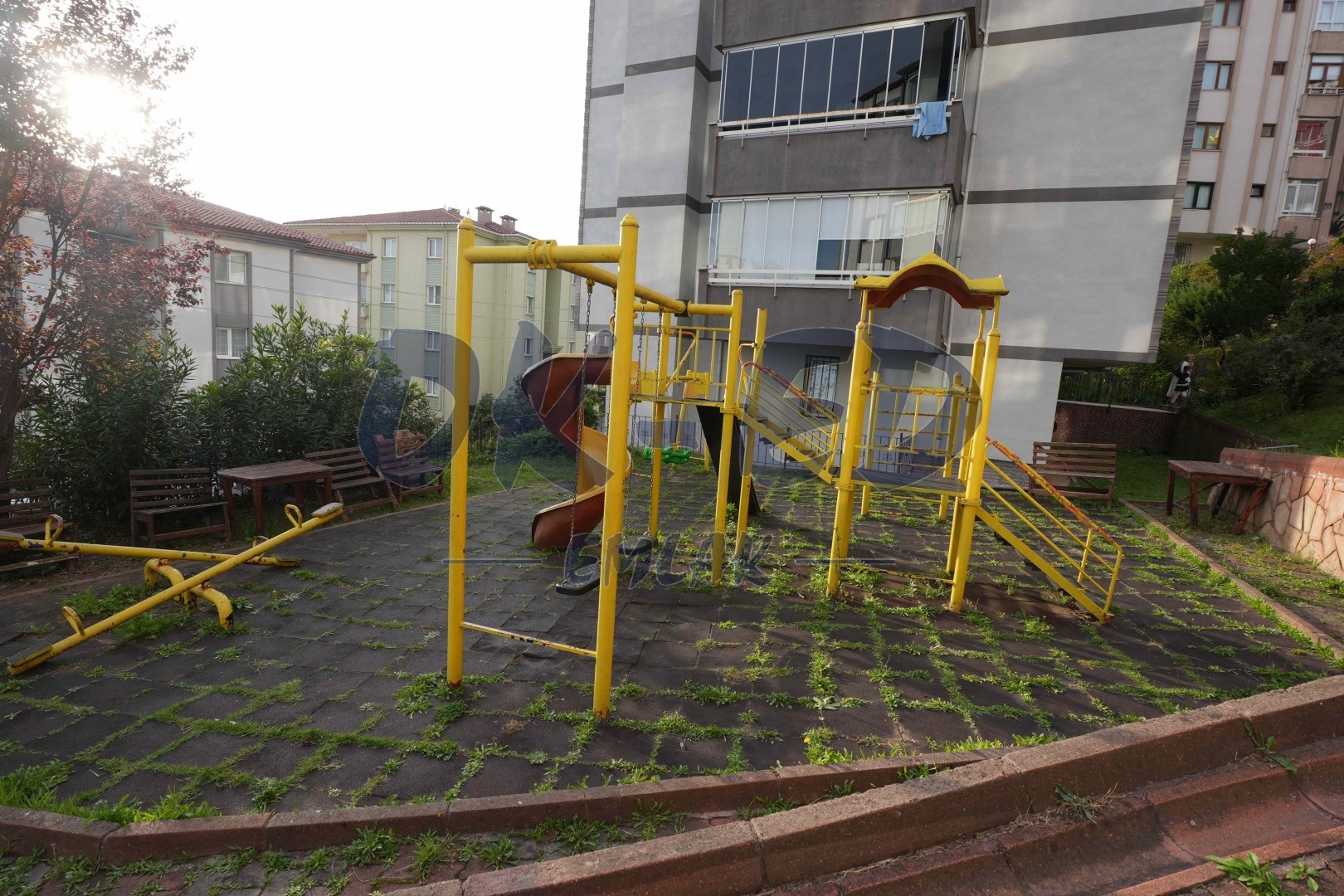 Bağlık Mahallesi Menekşe Sitesinde Satılık 3+1 Daire - 17. Fotoğraf