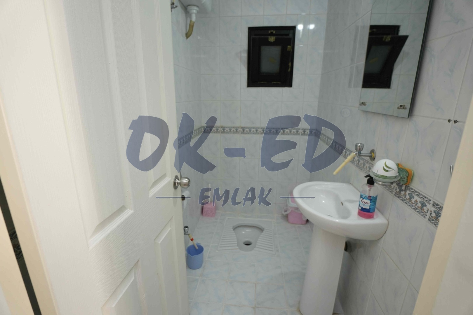 Bağlık Mahallesi Menekşe Sitesinde Satılık 3+1 Daire - 10. Fotoğraf