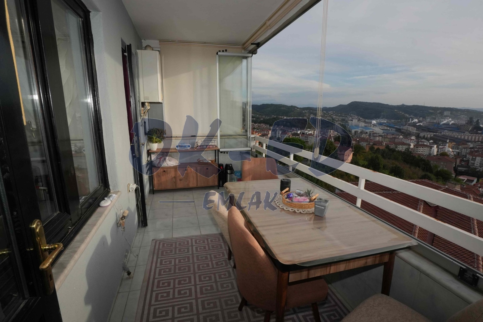 Bağlık Mahallesi Menekşe Sitesinde Satılık 3+1 Daire - 11. Fotoğraf