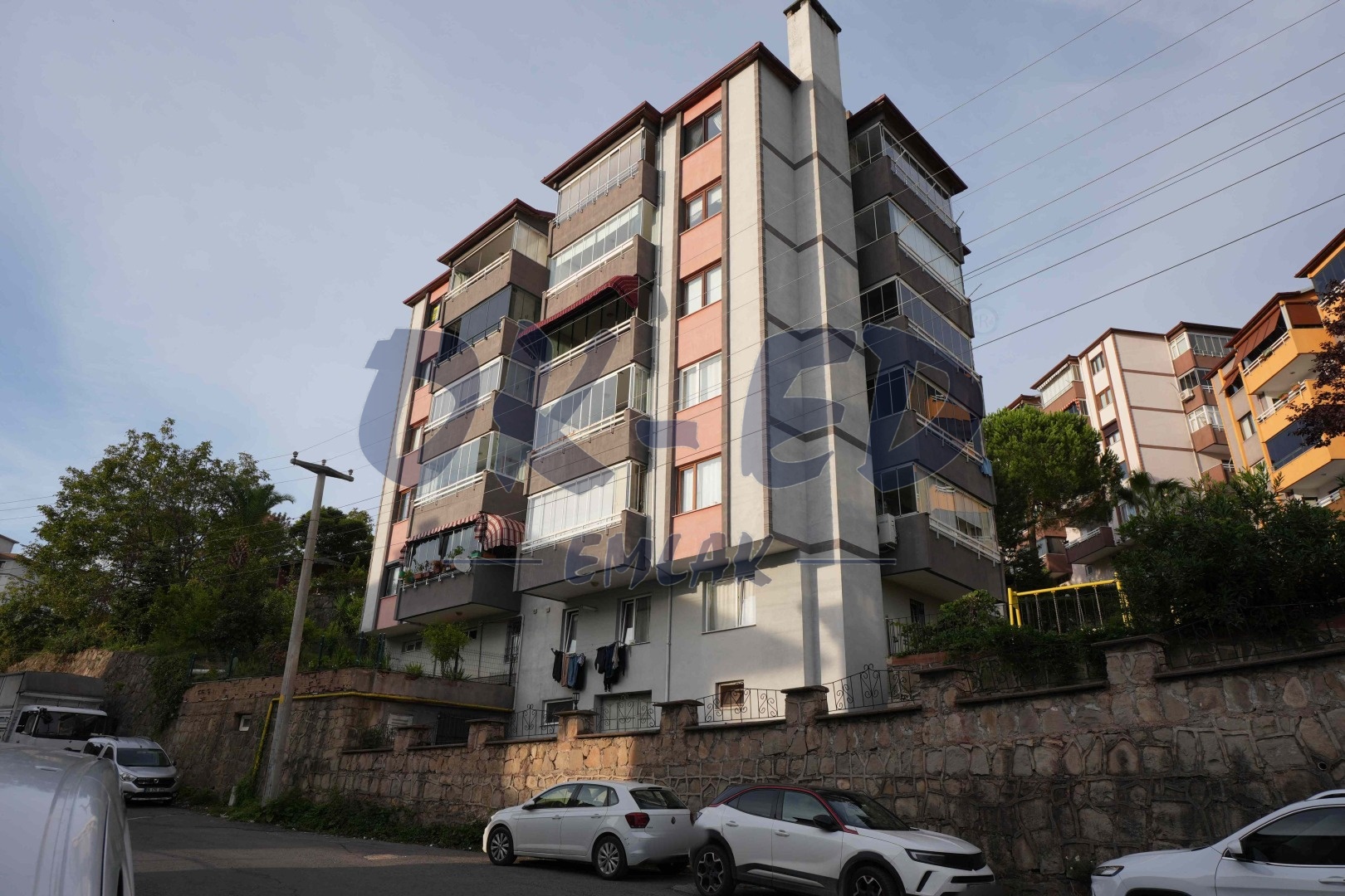 Bağlık Mahallesi Menekşe Sitesinde Satılık 3+1 Daire - 19. Fotoğraf