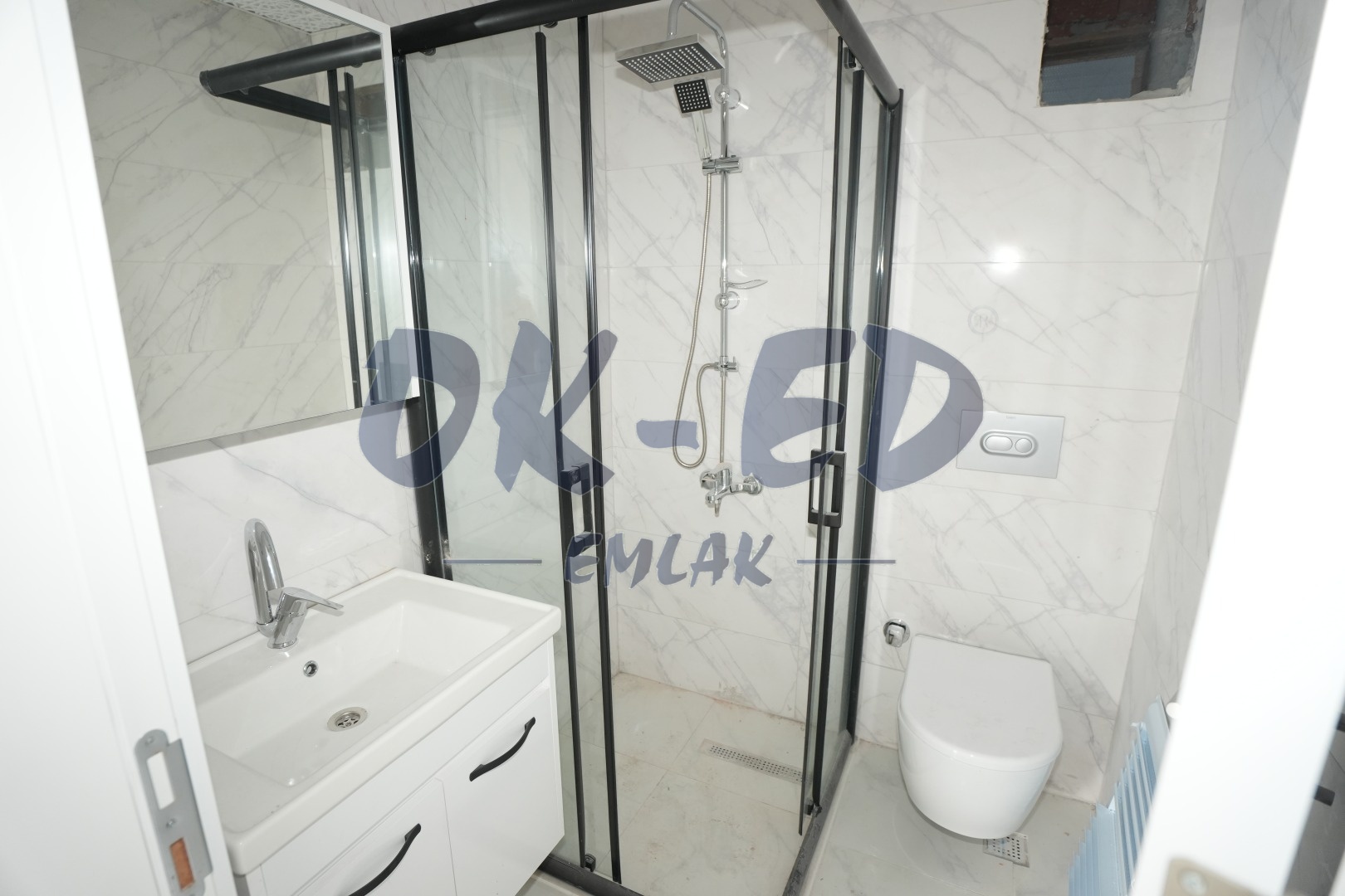 Bağlık Mahallesi Vadi Park Sitesi’nde Satılık 3+1 Daire - 13. Fotoğraf