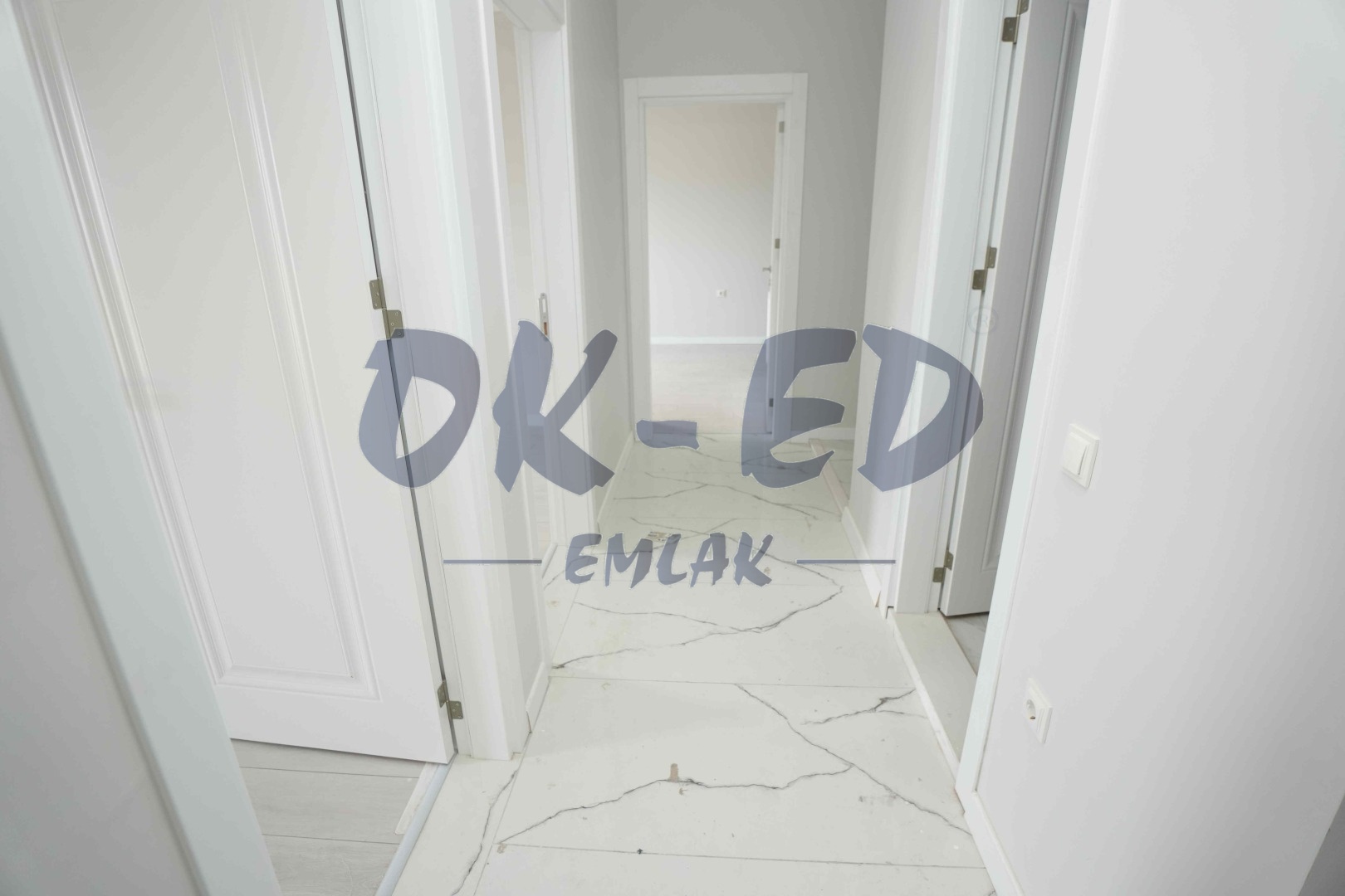 Bağlık Mahallesi Vadi Park Sitesi’nde Satılık 3+1 Daire - 4. Fotoğraf
