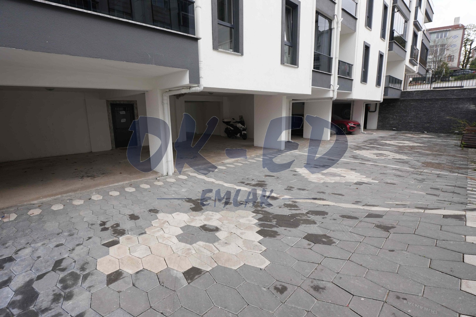 Bağlık Mahallesi Vadi Park Sitesi’nde Satılık 3+1 Daire - 13. Fotoğraf