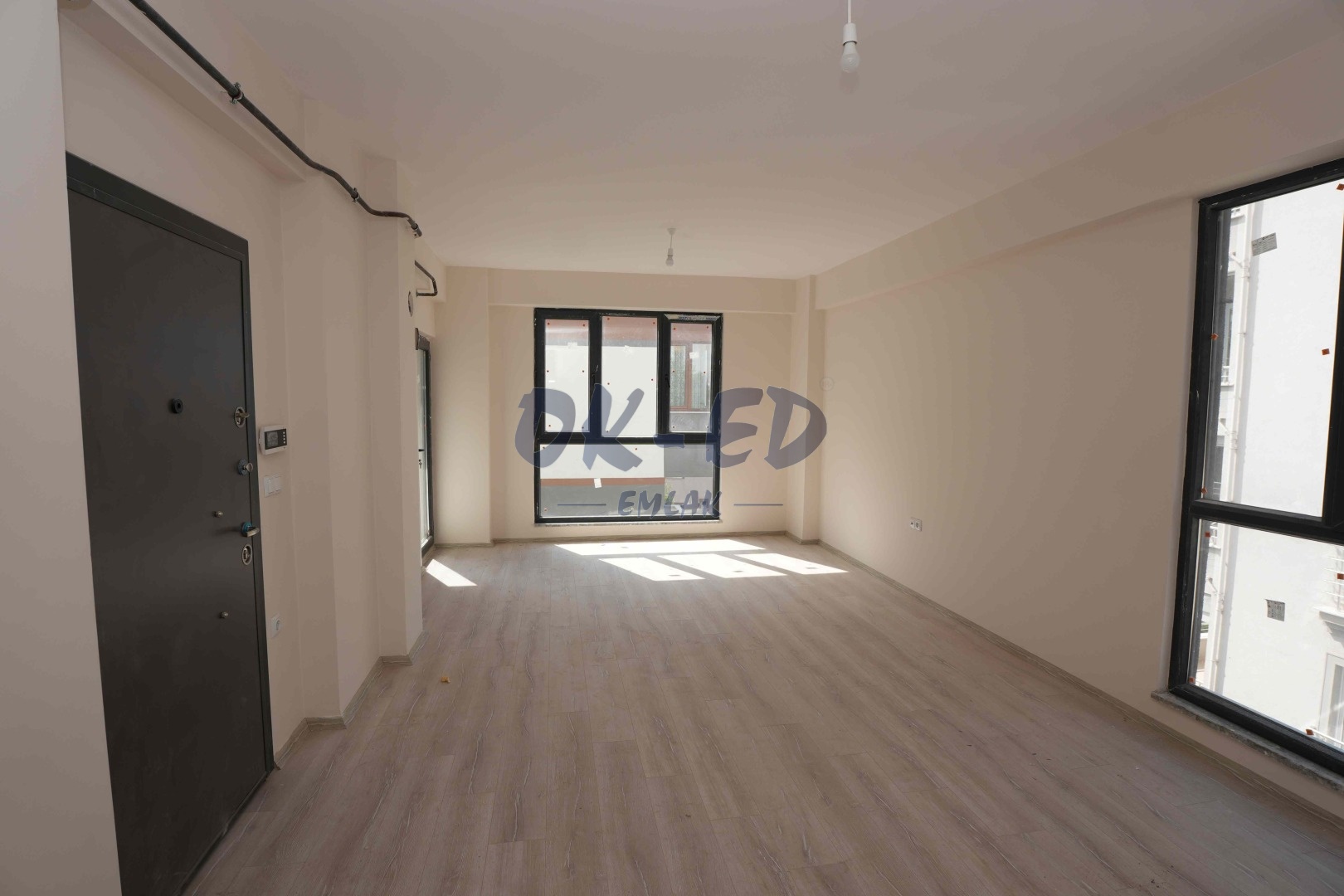 Bağlık Mahallesinde Satılık 1+1 Sıfır Daire - 3. Fotoğraf