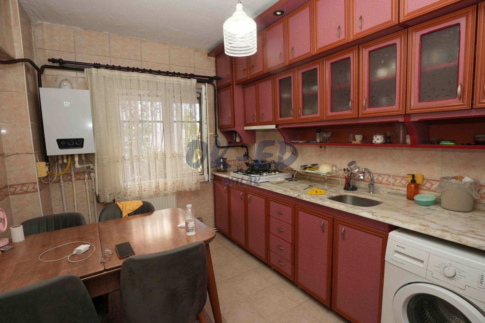 Bağlık Mahallesinde Satılık Eşyalı 2+1 Daire - 3. Fotoğraf