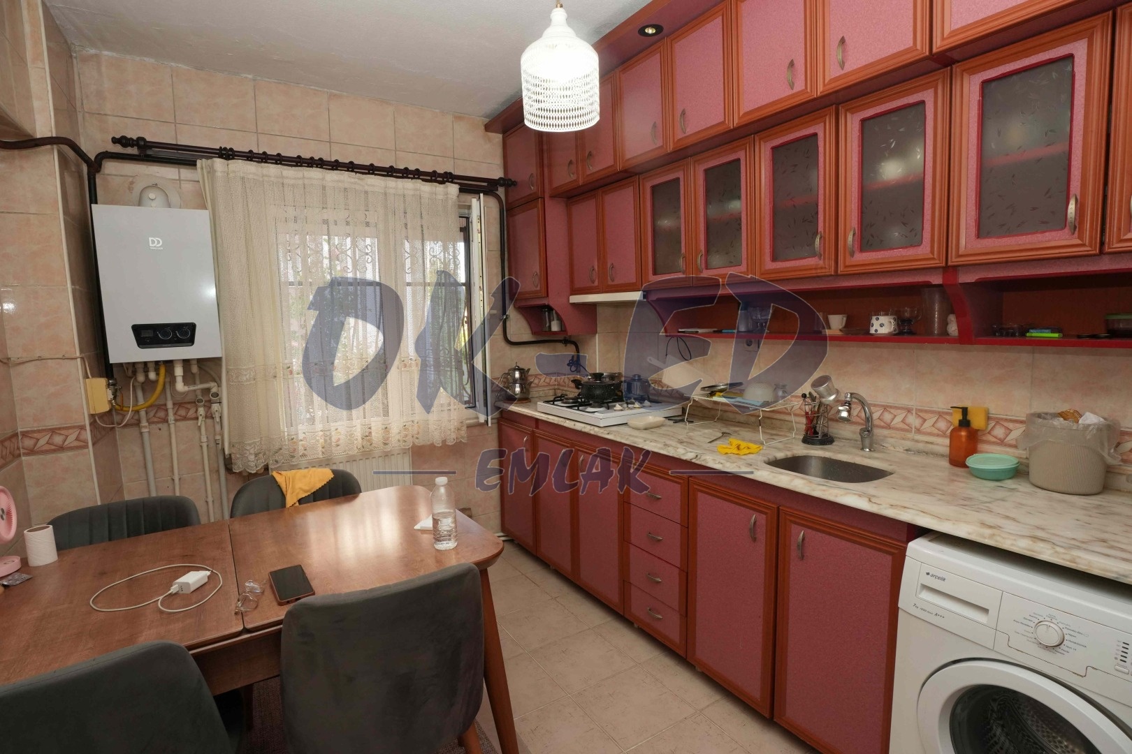 Bağlık Mahallesinde Satılık  Eşyalı 2+1 Daire - 3. Fotoğraf