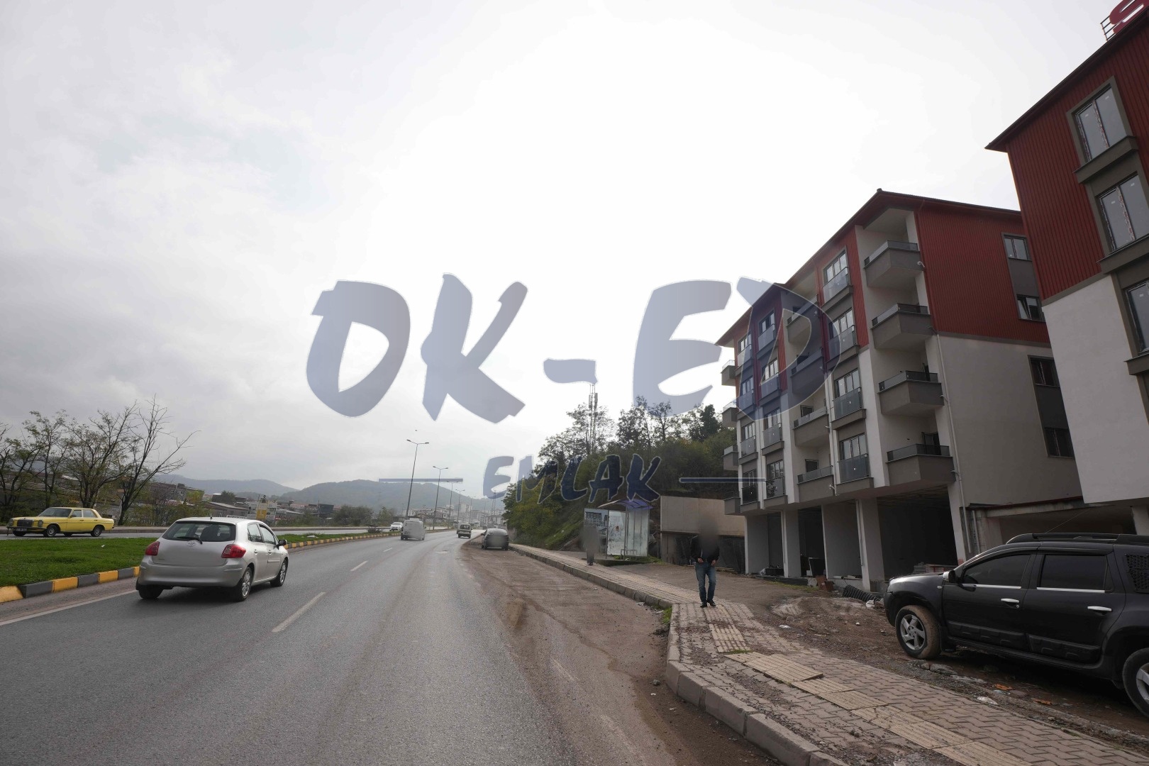 Belen Yeni Mahallede Ana Yola Cepheli Satılık 2 Adet Dükkan - 3. Fotoğraf