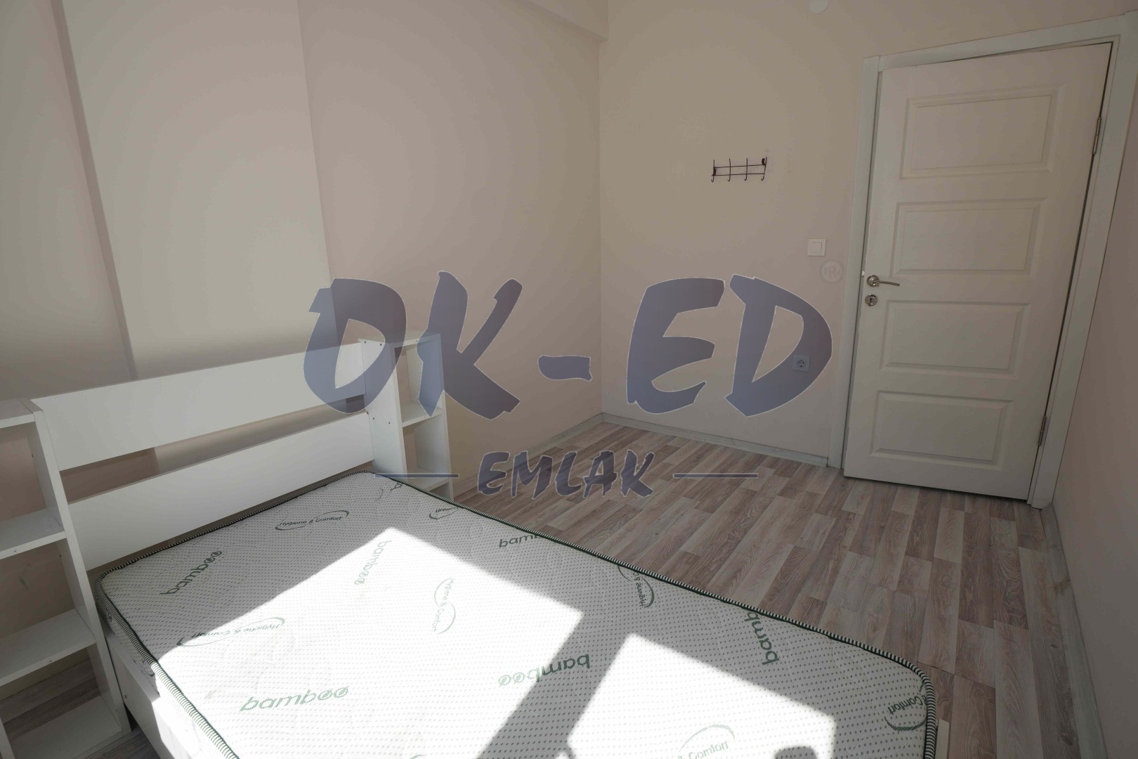 Elmatepe Mahallesi Fakülte Yanında Kiralık 1+1 Daire - 6. Fotoğraf