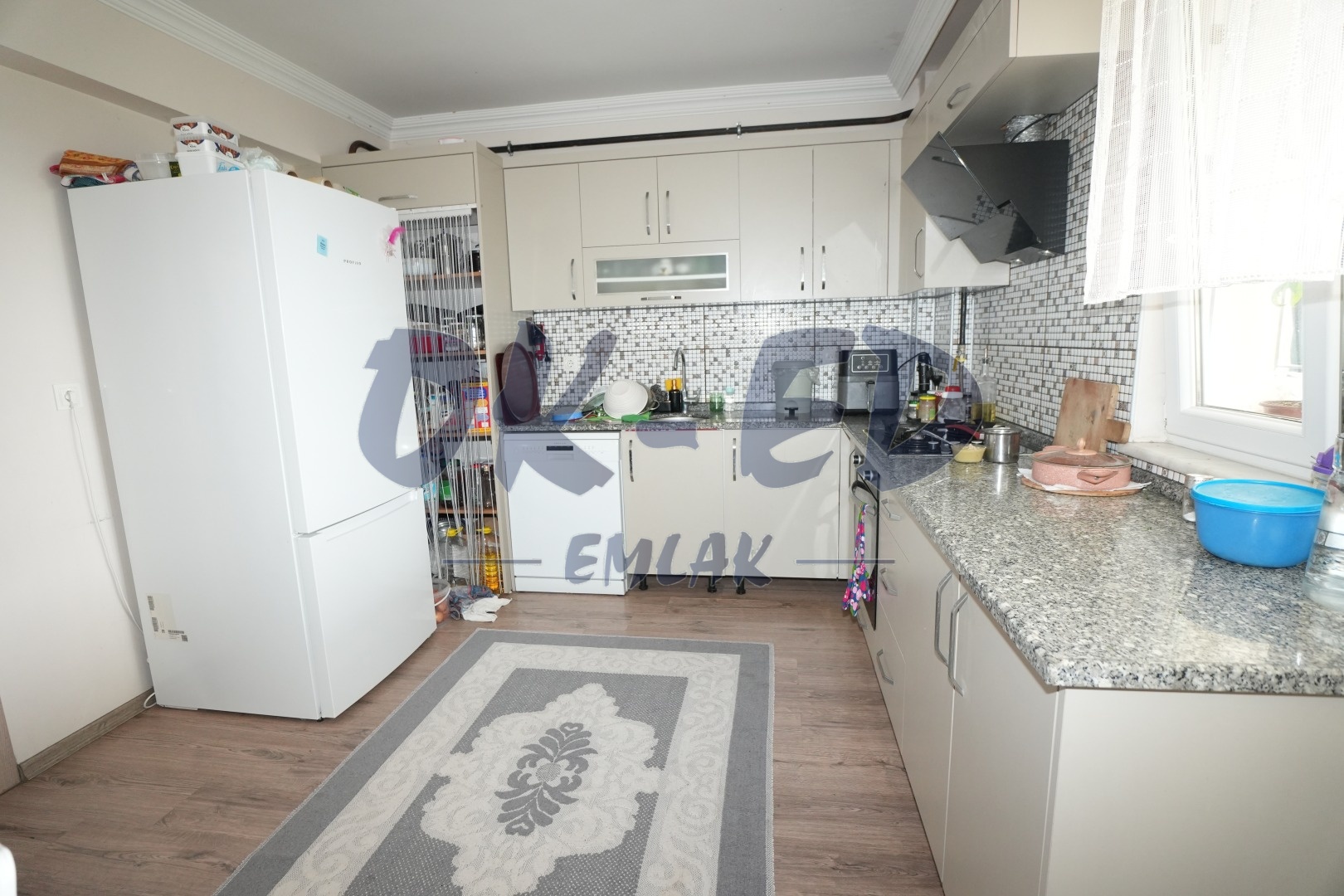 Elmatepe Mahallesinde Satılık 3+1 Daire - 5. Fotoğraf