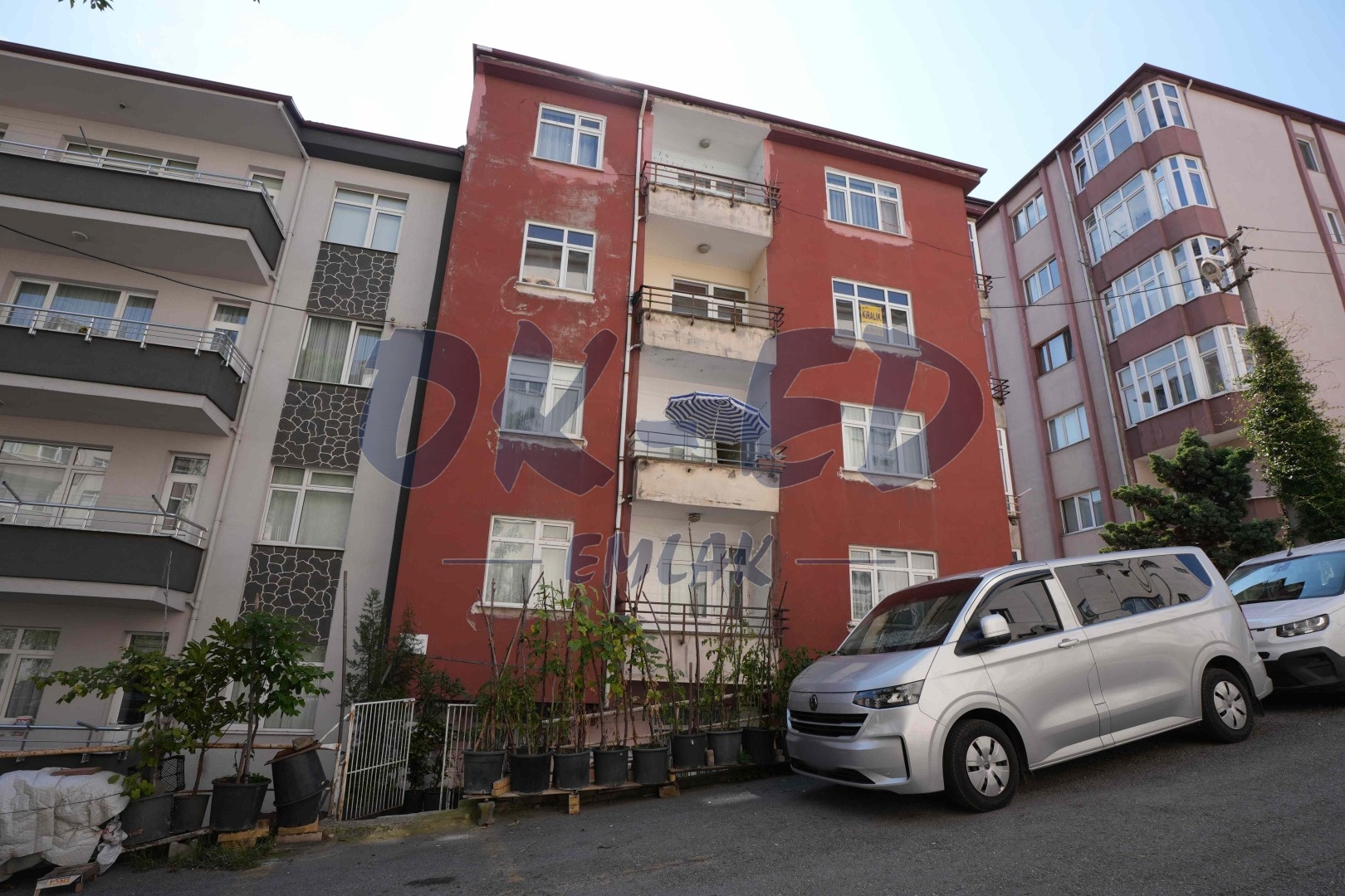 Müftü Mahallesi Göztepe Mevkiinde  Kiralık 3+1 Daire
