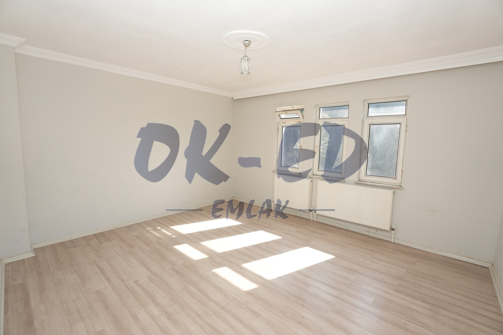 Güldere Mahallesinde Kiralık 2+1 Daire - 2. Fotoğraf