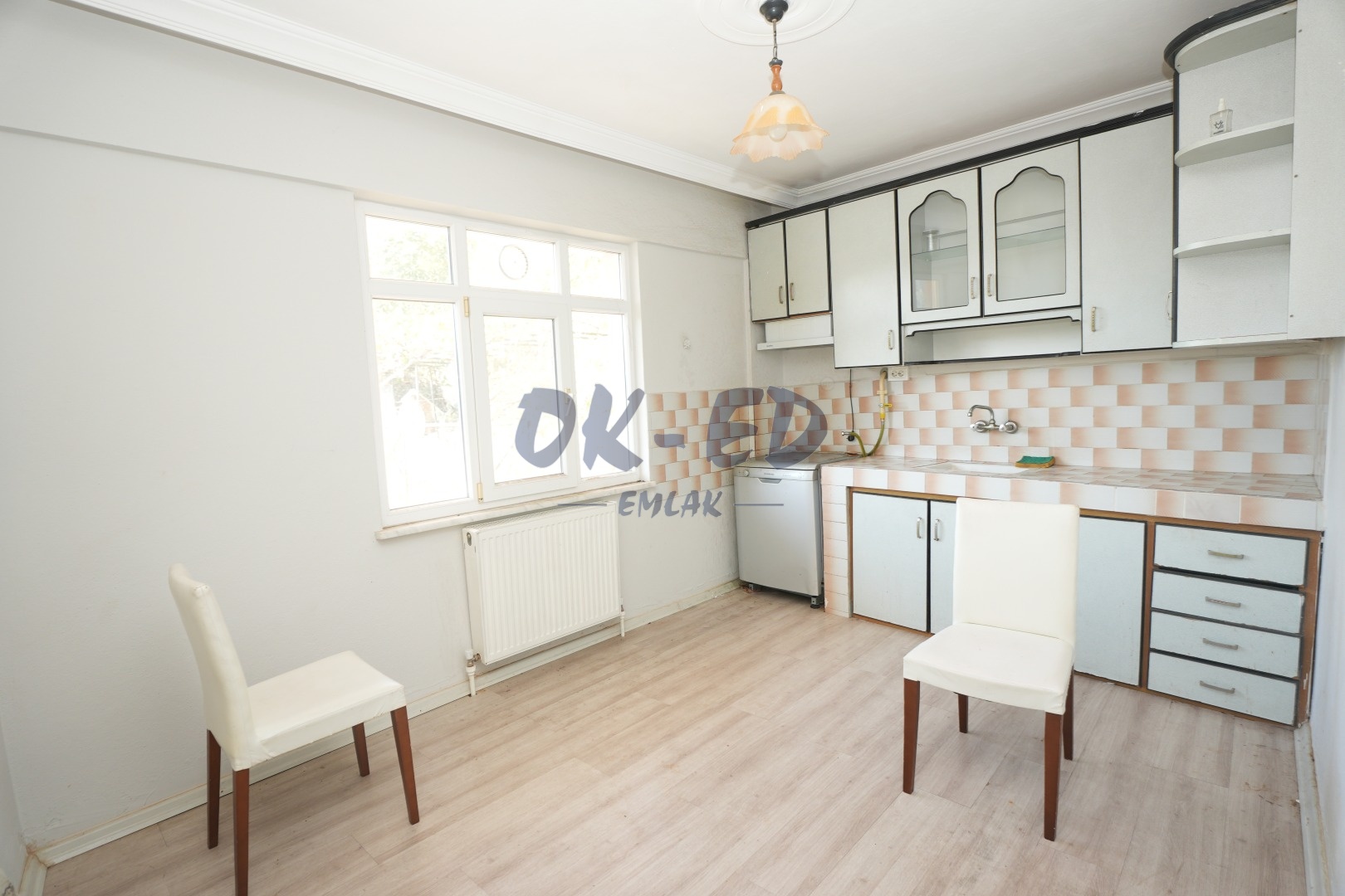Güldere Mahallesinde Kiralık 2+1 Daire - Thumbnail 3