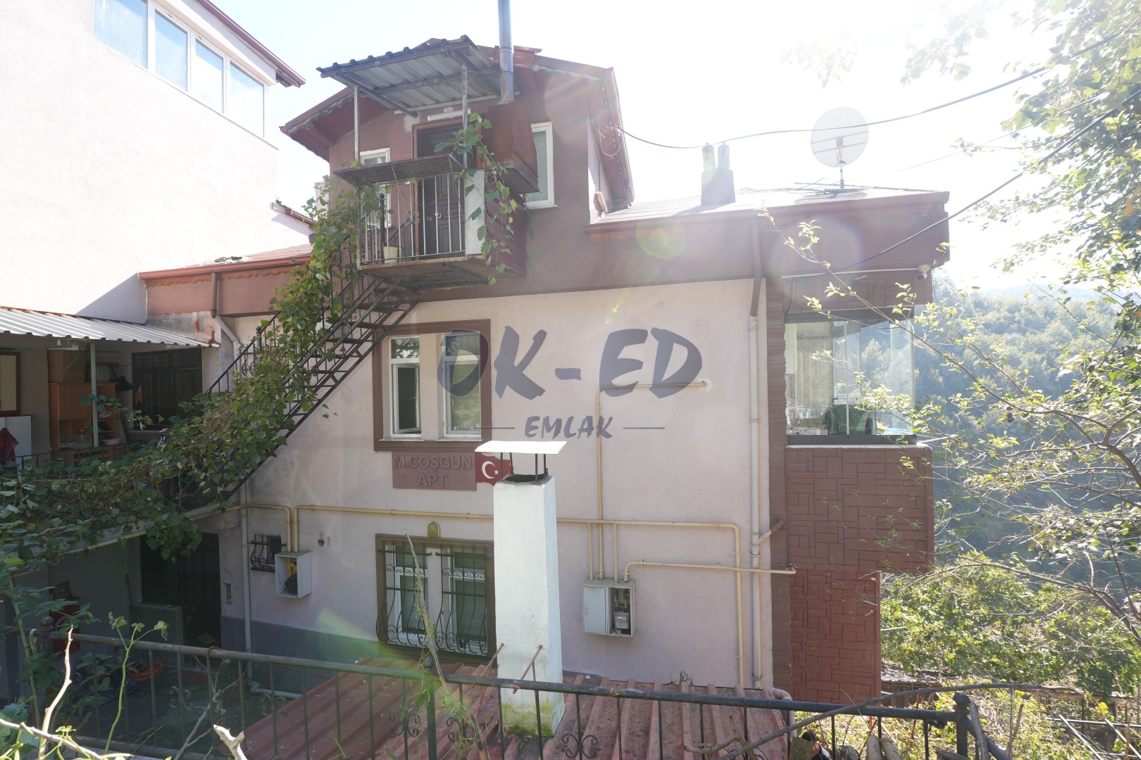 Güldere Mahallesinde Kiralık 2+1 Daire - Thumbnail 1