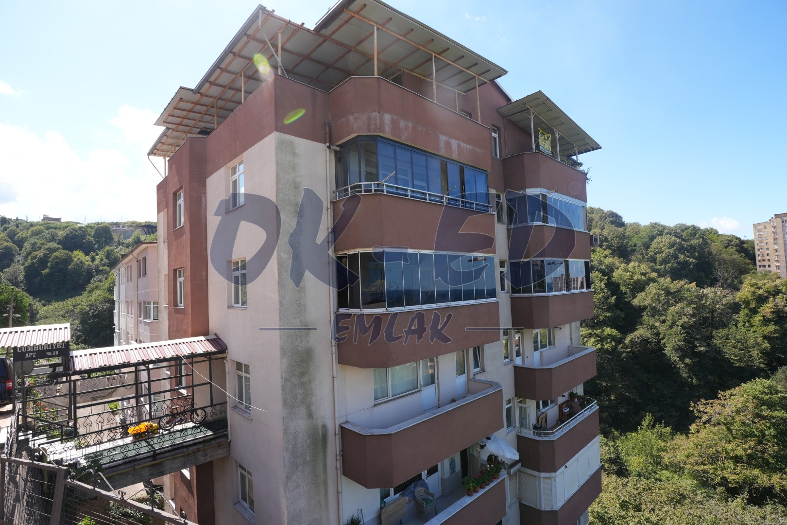 Gülüç Çengel Mahallesinde Deniz Manzaralı Satılık 3+ Daire