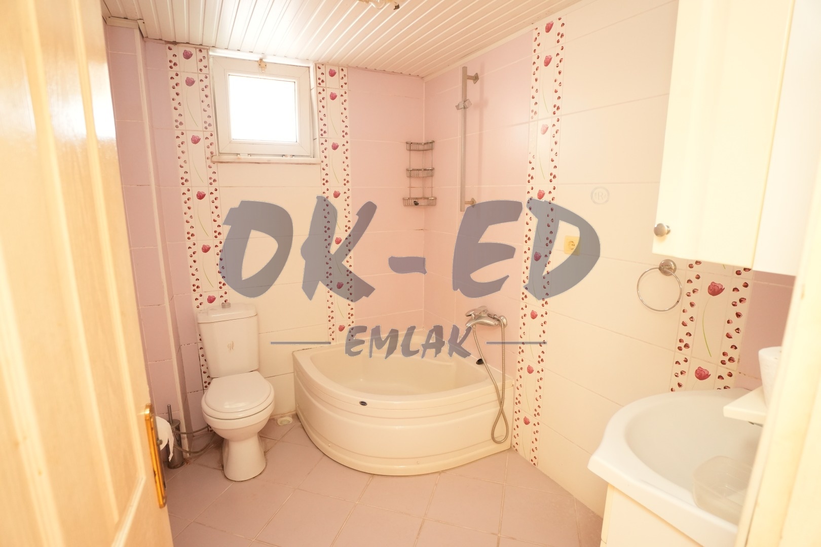 Gülüç Çengel Mahallesinde Deniz Manzaralı Satılık 3+ Daire - 10. Fotoğraf
