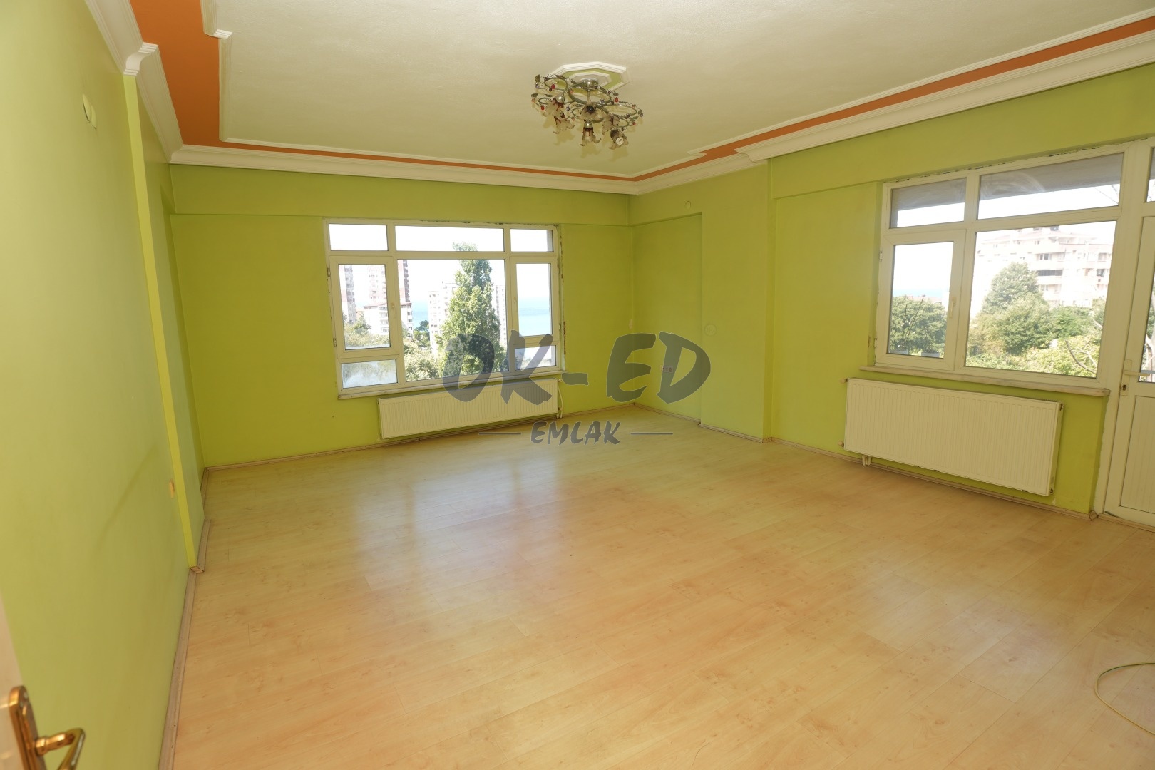 Gülüç Çengel Mahallesinde Deniz Manzaralı Satılık 3+ Daire - 3. Fotoğraf