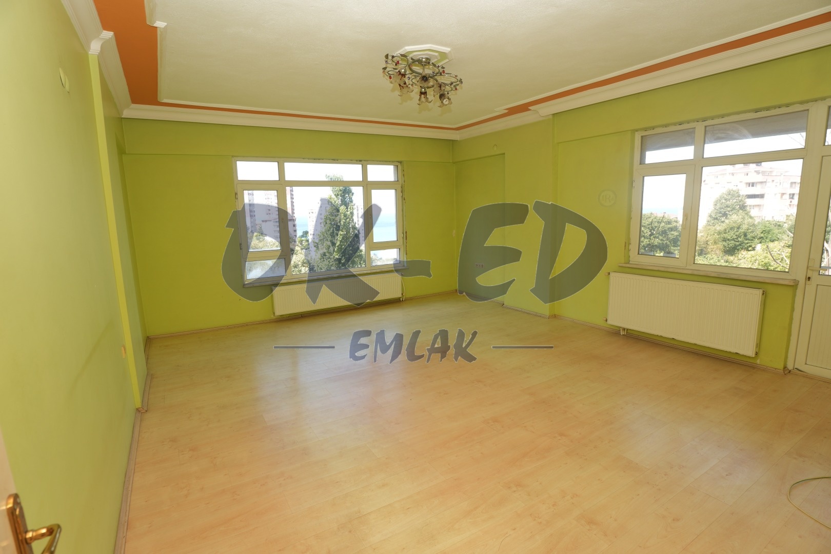 Gülüç Çengel Mahallesinde Deniz Manzaralı Satılık 3+ Daire - 3. Fotoğraf