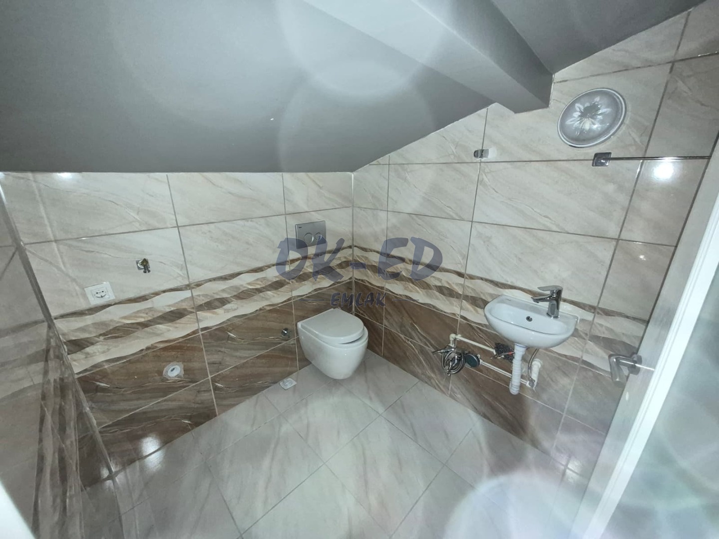 Kadıtarlası Mevkisinde Kiralık 3+2 Dubleks Daire - Thumbnail 11
