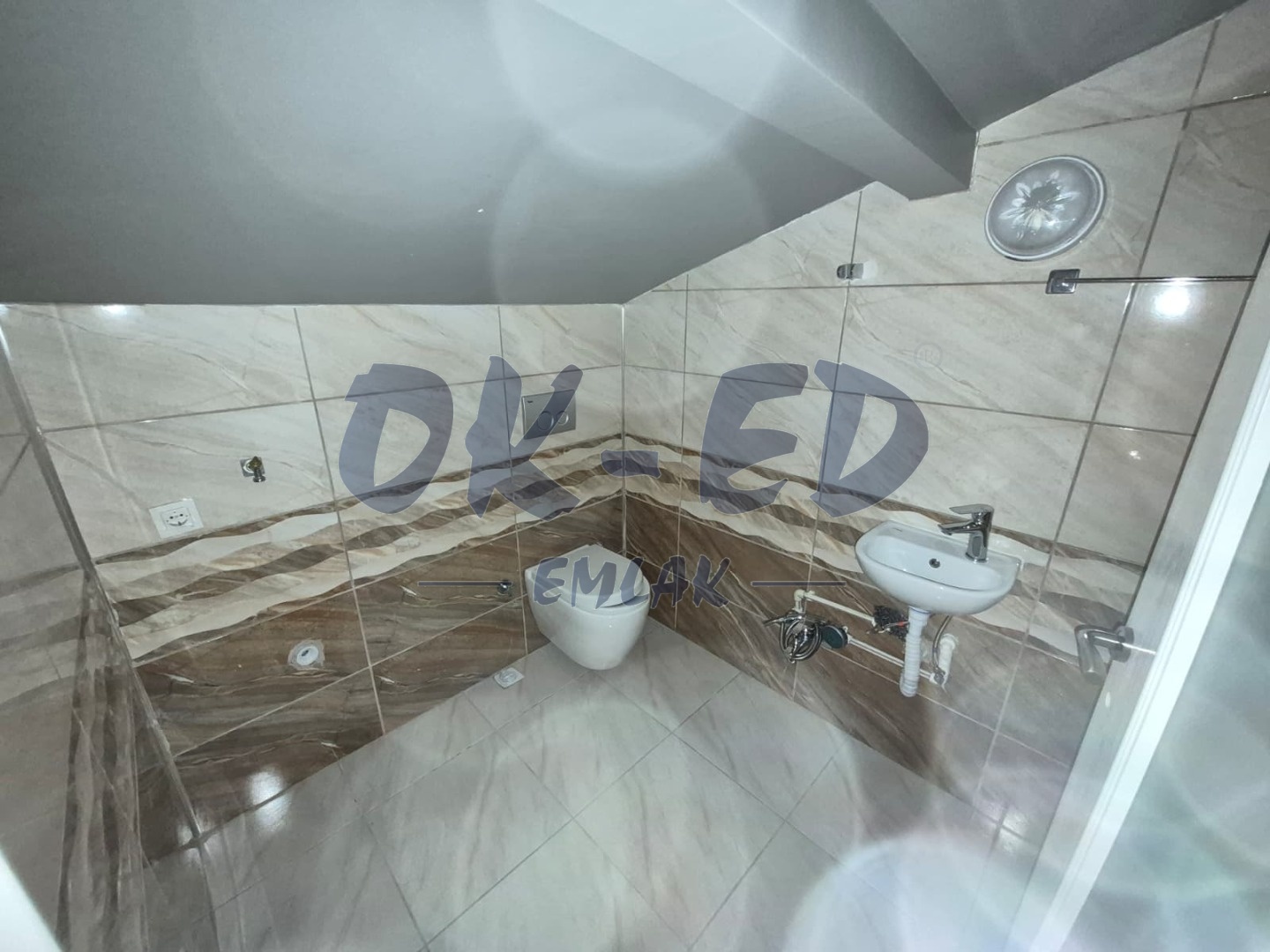 Kadıtarlası Mevkisinde Kiralık 3+2 Dubleks Daire - 11. Fotoğraf
