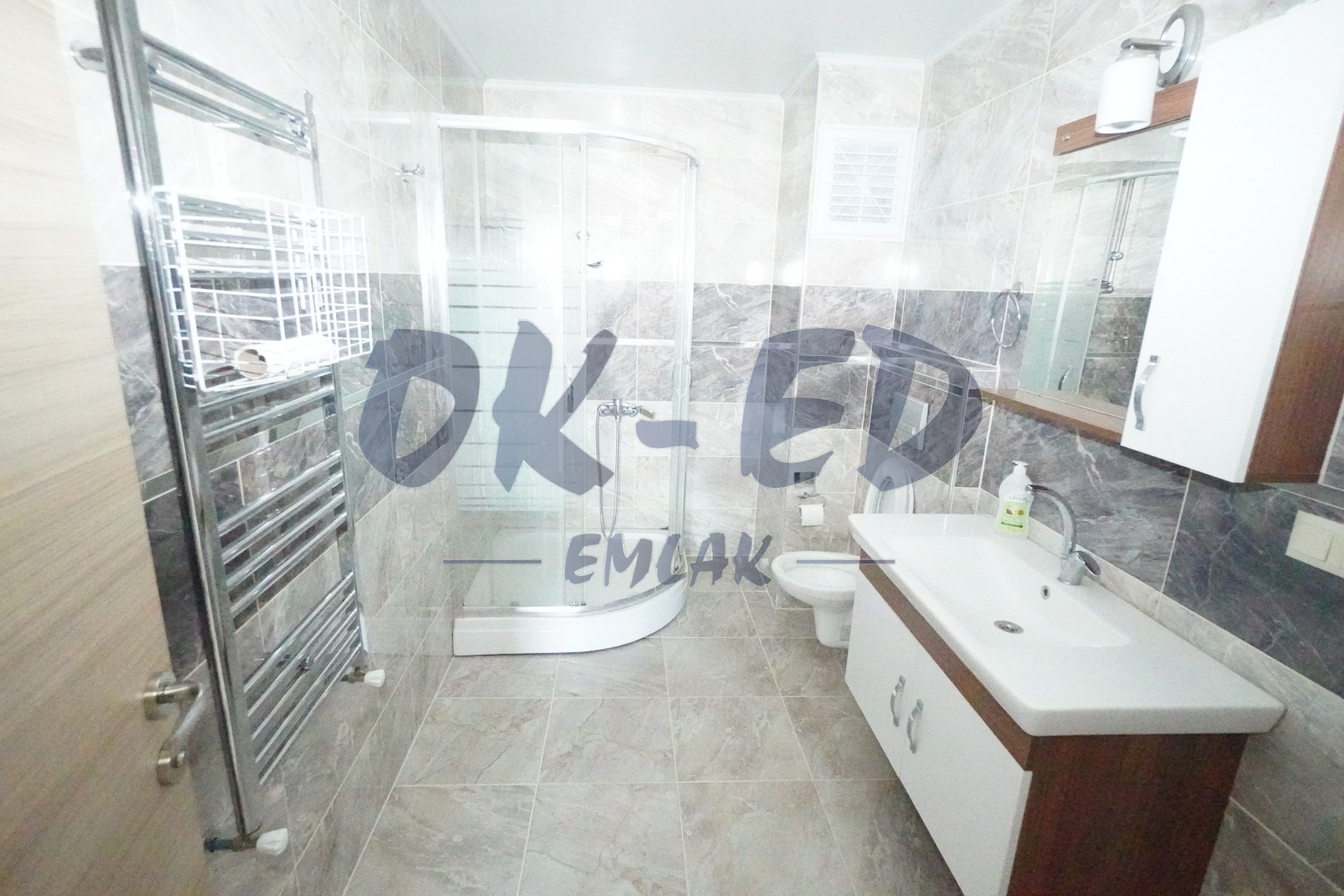 Kavaklık Mahallesi Ana Yol Üzerinde Kiralık 3+1 Daire - 8. Fotoğraf