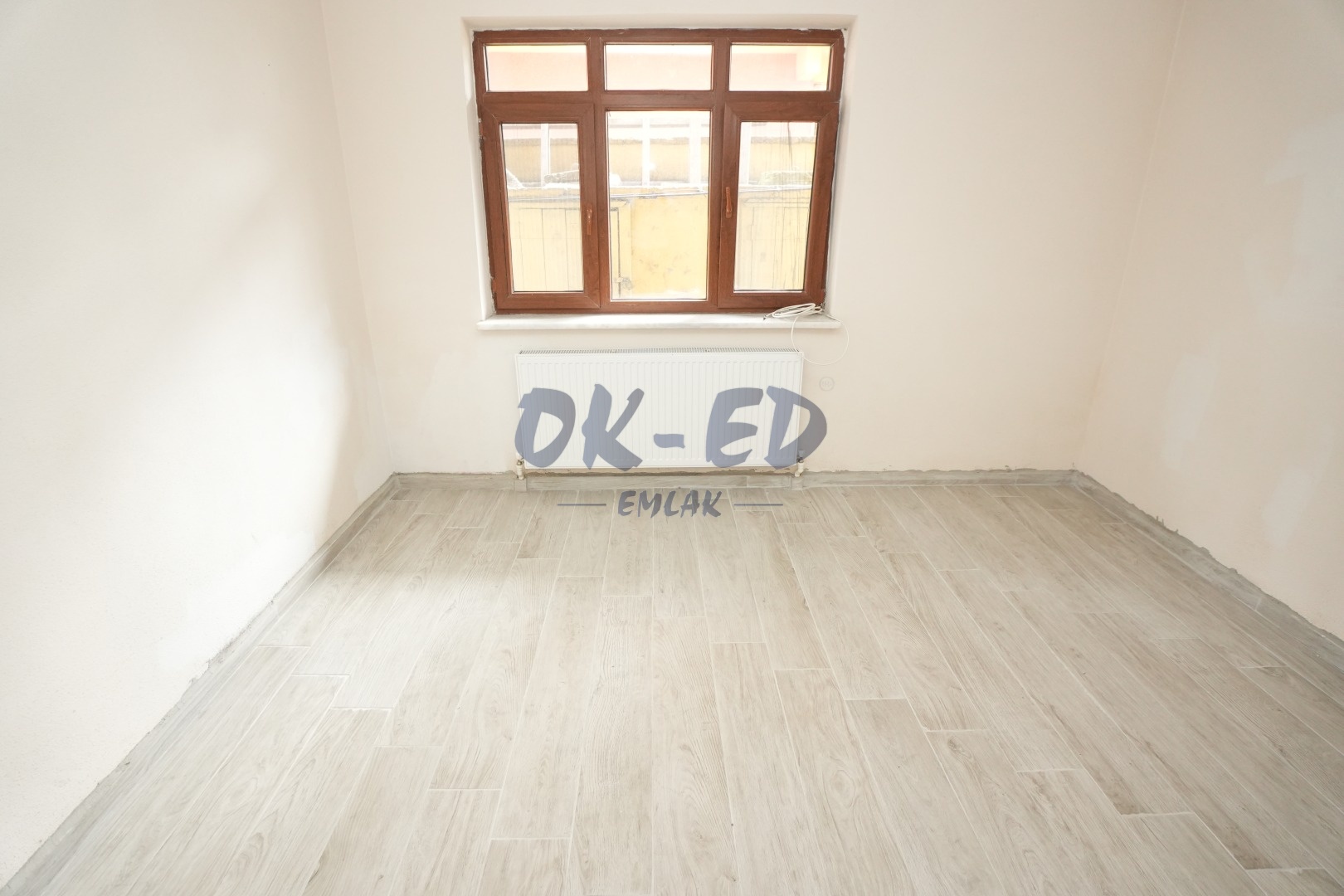 Kavaklık Mahallesinde Kiralık 1+1 Daire - Thumbnail 2
