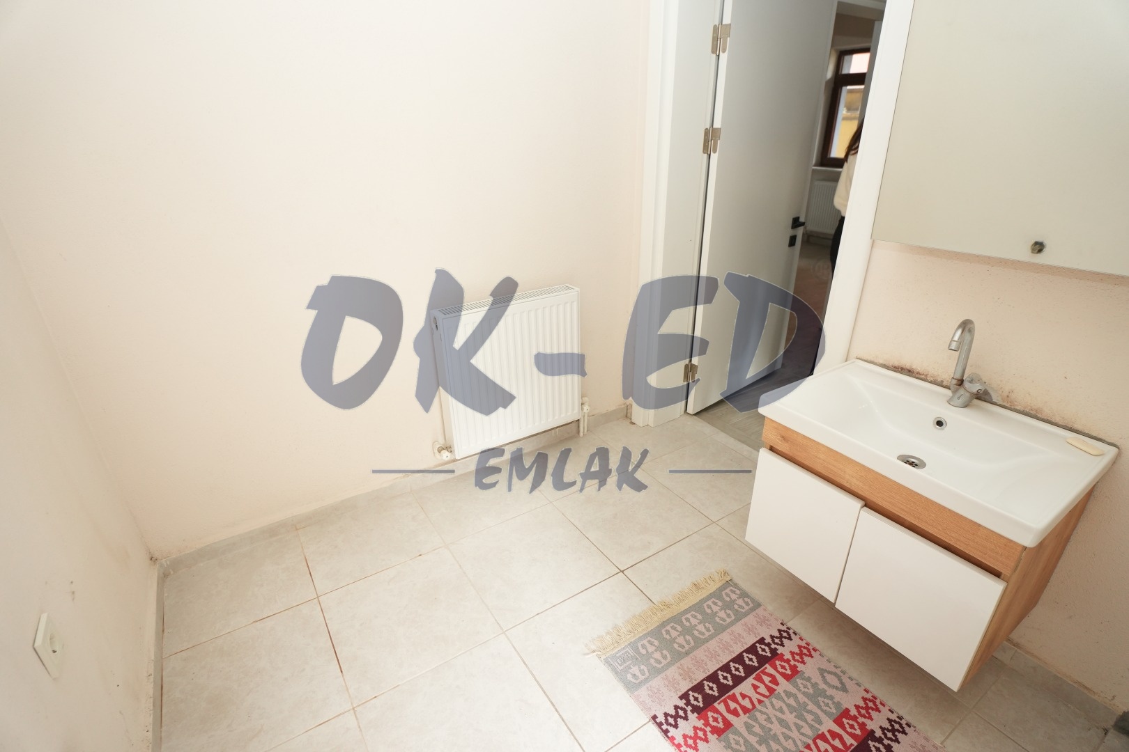 Kavaklık Mahallesinde Kiralık 1+1 Daire - 6. Fotoğraf