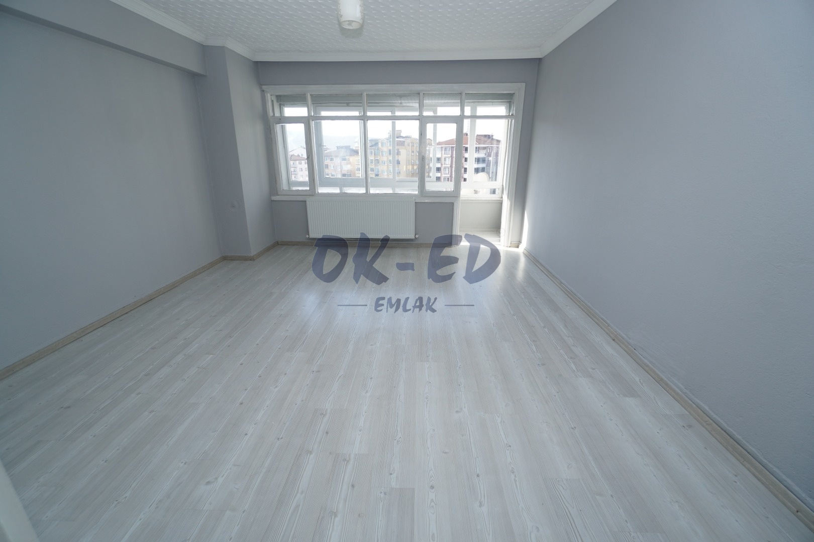 Bağlık Mahallesi Erdemir Cadde Üzeri Satılık 2+1 Daire - 2. Fotoğraf