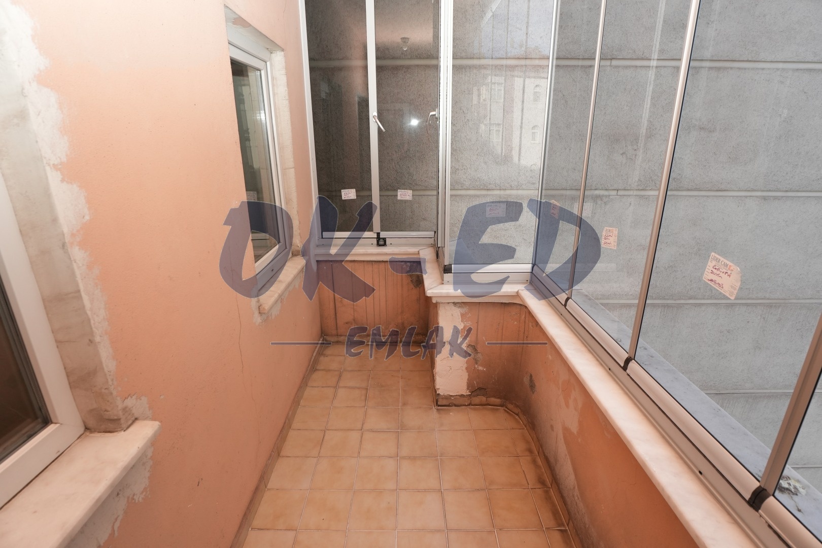 Bağlık Mahallesi Erdemir Caddesinde Kiralık 3+1 Daire - 11. Fotoğraf