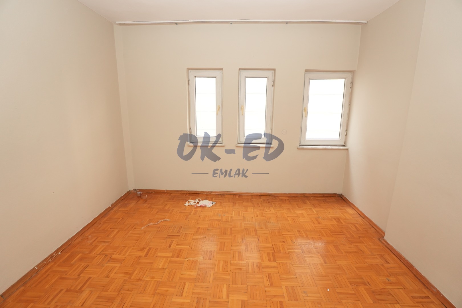 Bağlık Mahallesi Erdemir Caddesinde Kiralık 3+1 Daire - 5. Fotoğraf
