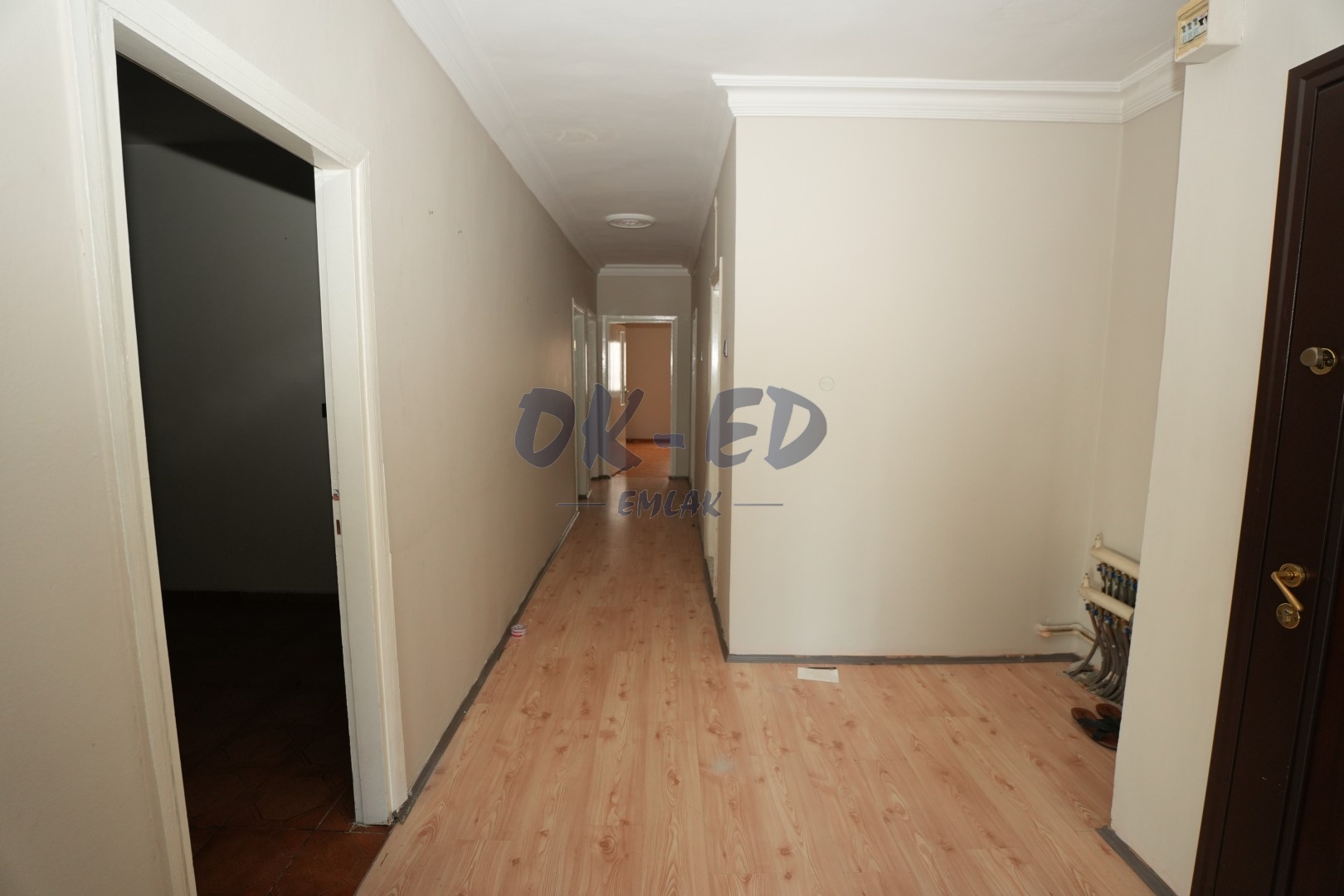 Bağlık Mahallesi Erdemir Caddesinde Kiralık 3+1 Daire - 4. Fotoğraf