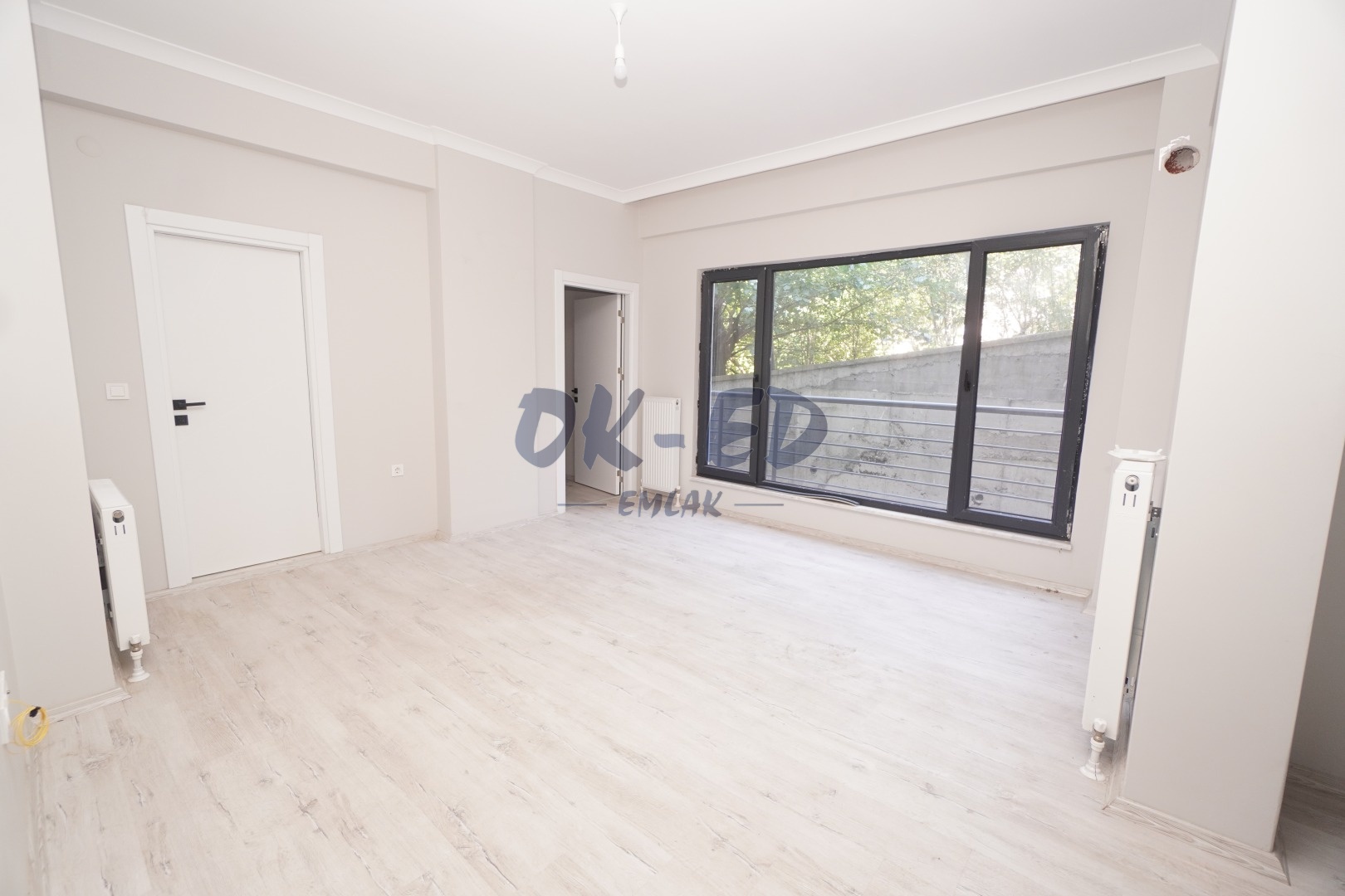 Bağlık Mahallesi’nde Giyinme Odalı Kiralık 1+1 Daire - 3. Fotoğraf