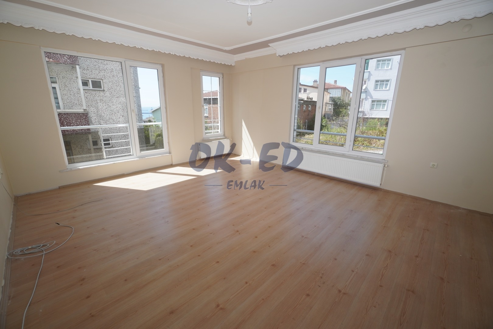 Bağlık Mahallesinde Kiralık 3+1 Daire - 2. Fotoğraf