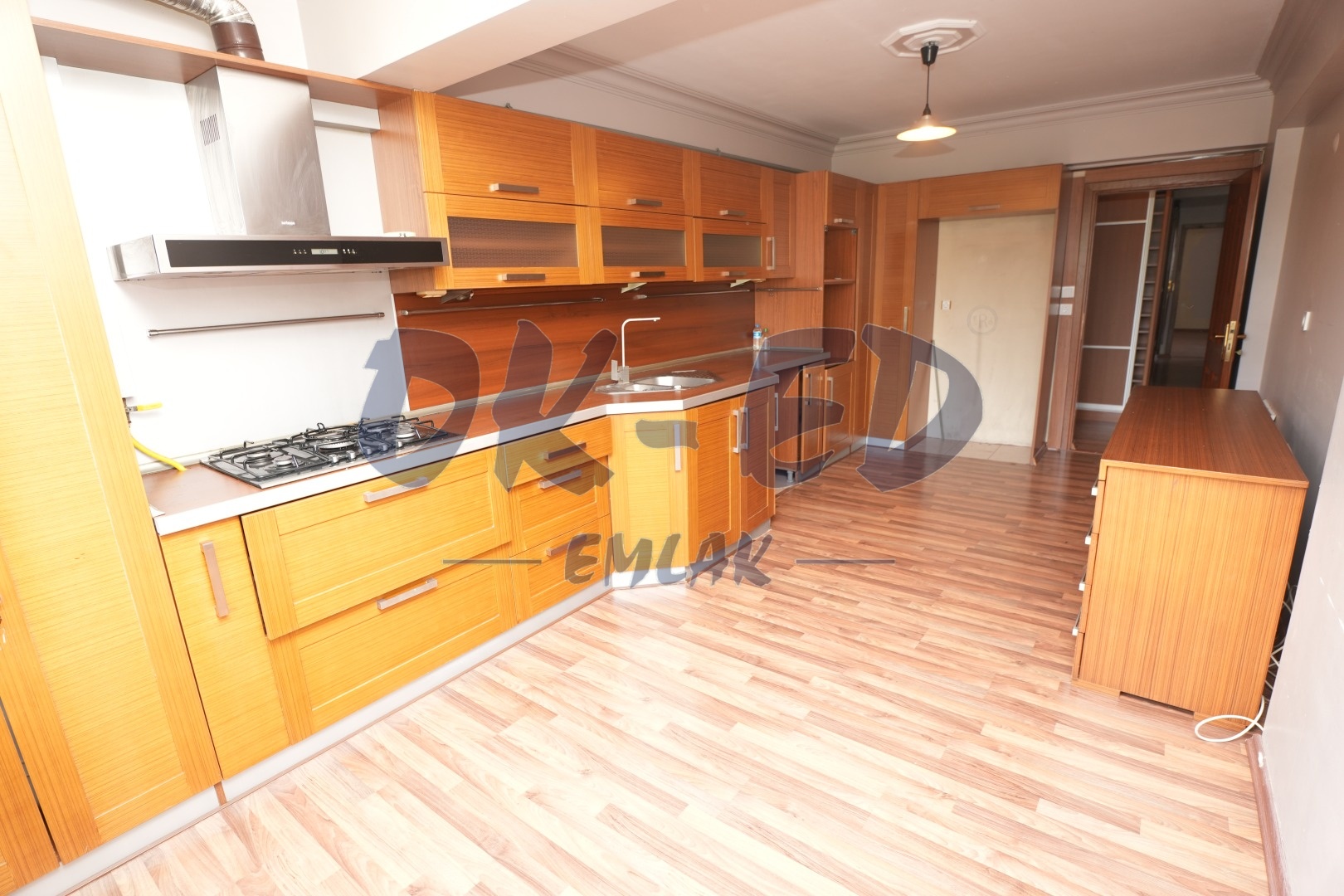 Bağlık Mahallesinde Kiralık 3+1 Daire - 5. Fotoğraf