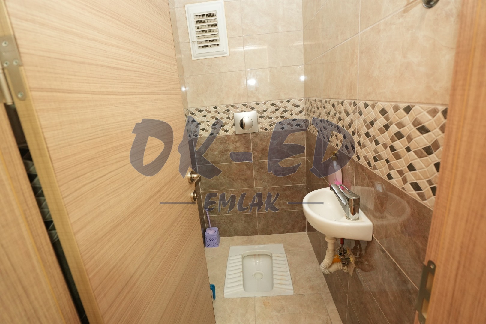 Bağlık Mahallesinde Satılık 3+1 Daire - 9. Fotoğraf