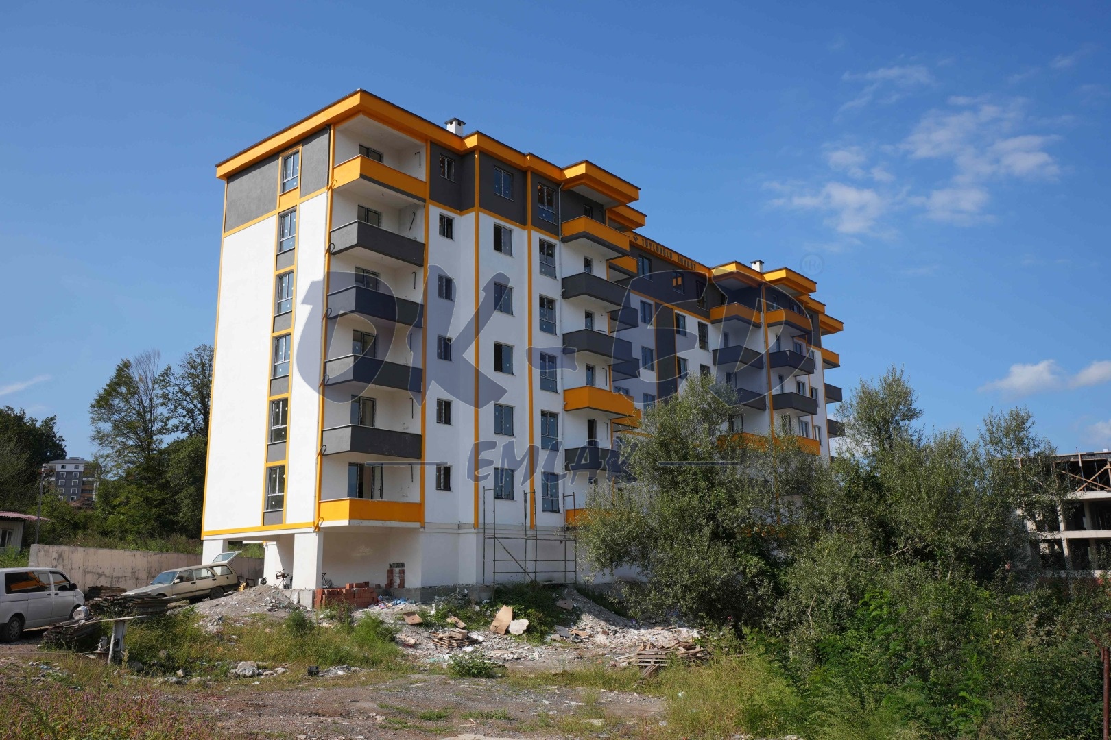 Belen Yenimahalle Sanayi Karşısında Satılık 1+1 Daire