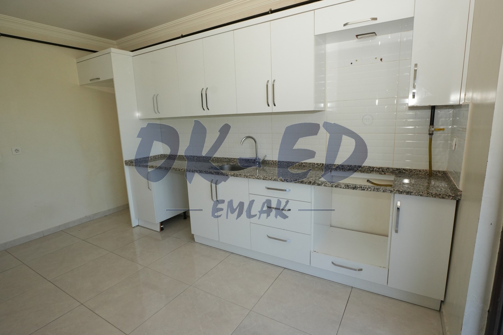 Kepez Mahallesinde Satılık 3+1 Daire - 3. Fotoğraf