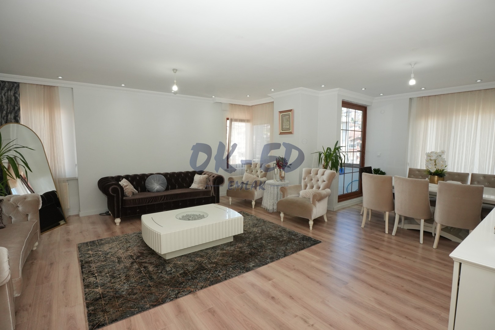 Müftü Mahallesi Merkezi Konumda Satılık Dubleks Daire - 3. Fotoğraf