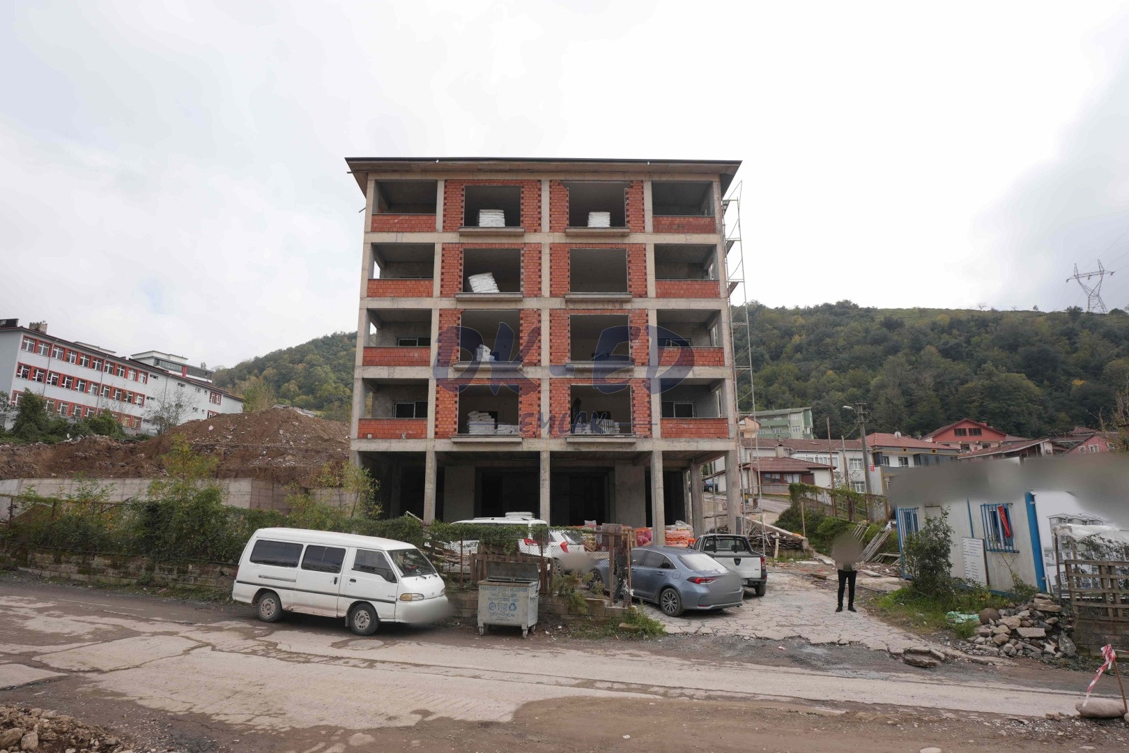 Sarıkokmaz Mahallesinde Satılık 3+1 Daire - 2. Fotoğraf
