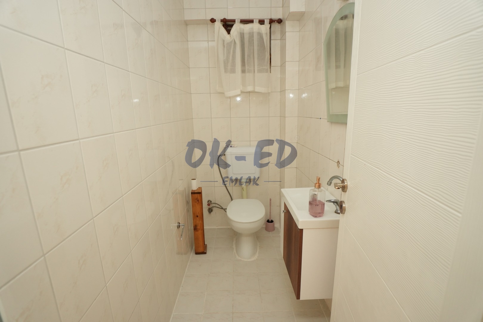 Süleymanlar Mahallesinde Deniz Manzaralı Ters Dubleks Daire - 12. Fotoğraf