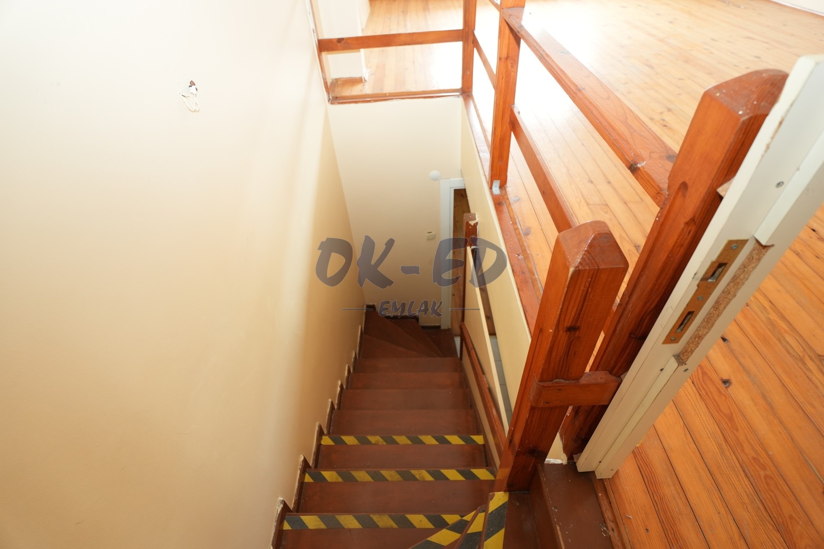 Süleymanlar Mahallesinde Deniz Manzaralı Ters Dubleks Daire - 7. Fotoğraf