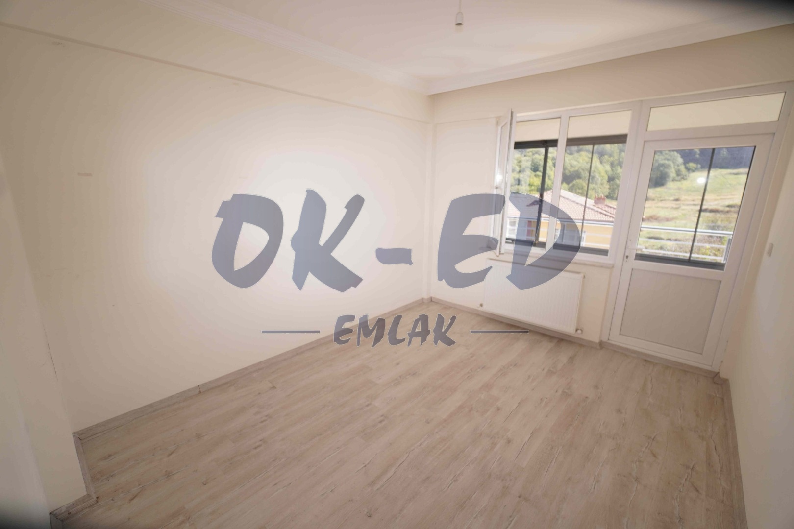 Kepez Dağevlerinde Kiralık 3+1 Daire - 5. Fotoğraf