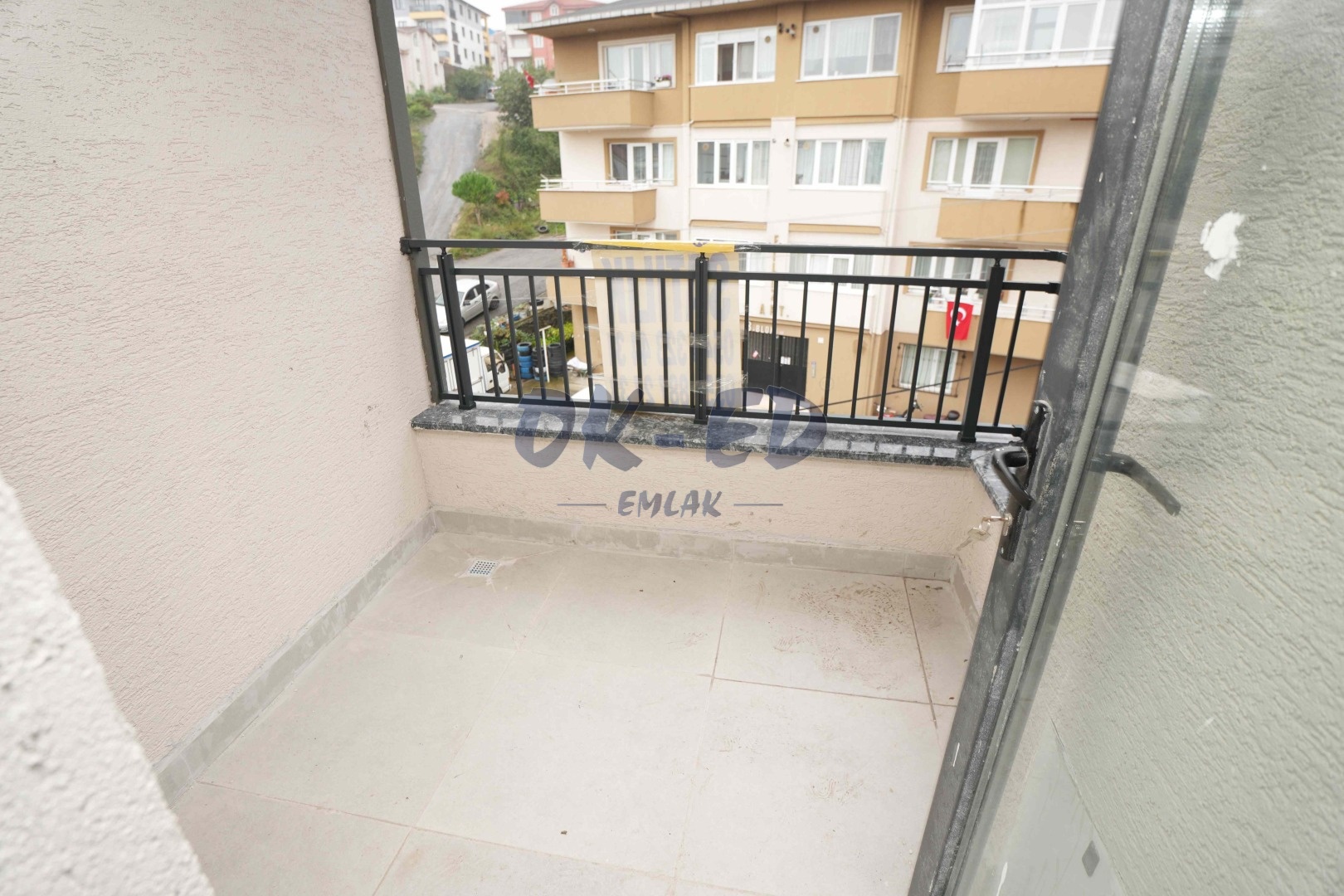 Kepez Dağevlerinde Satılık 1+1 Sıfır Daire - Thumbnail 8
