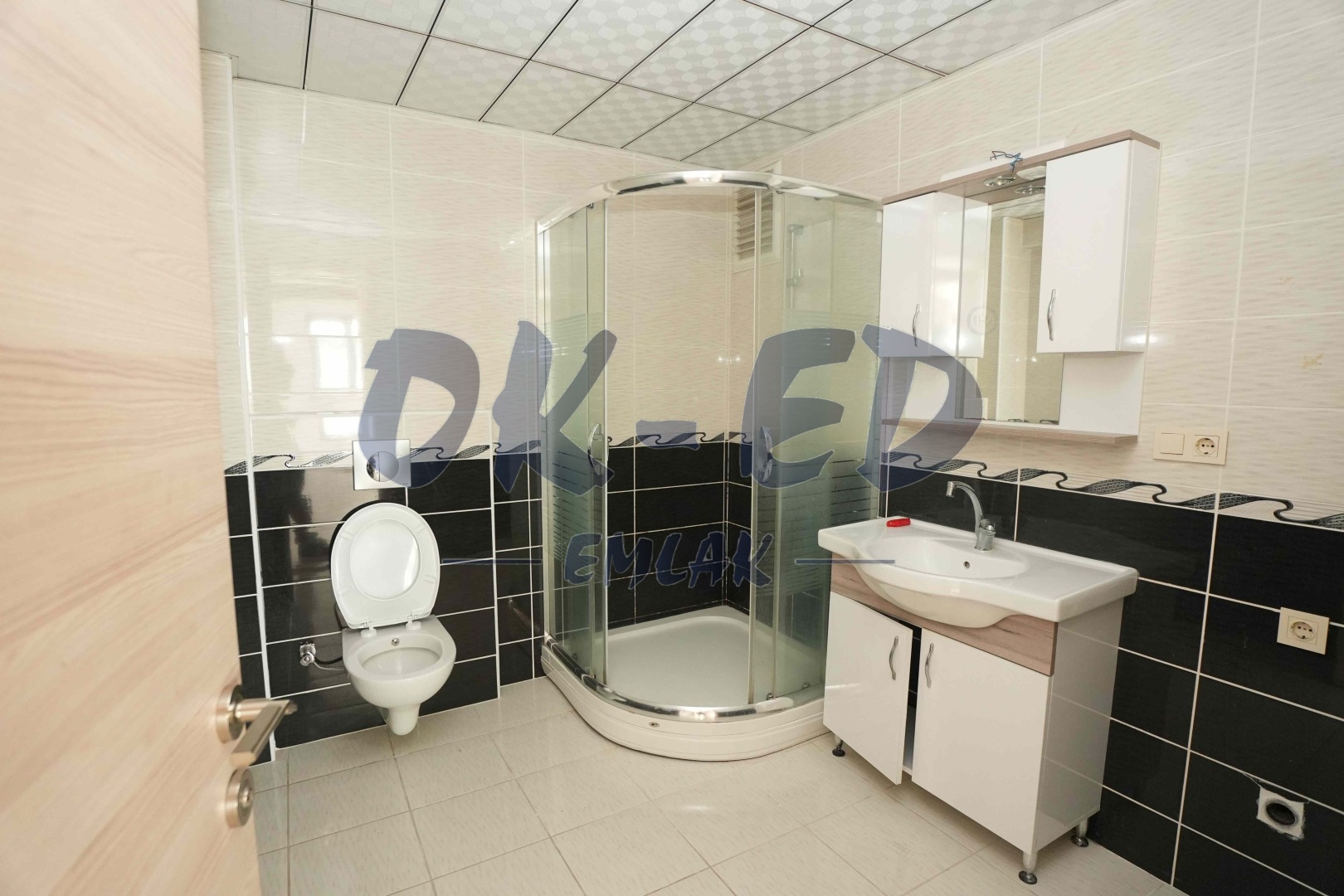 Kepez Mahallesi Solak Yol Ayrımında Kiralık 2+1 Daire - 9. Fotoğraf