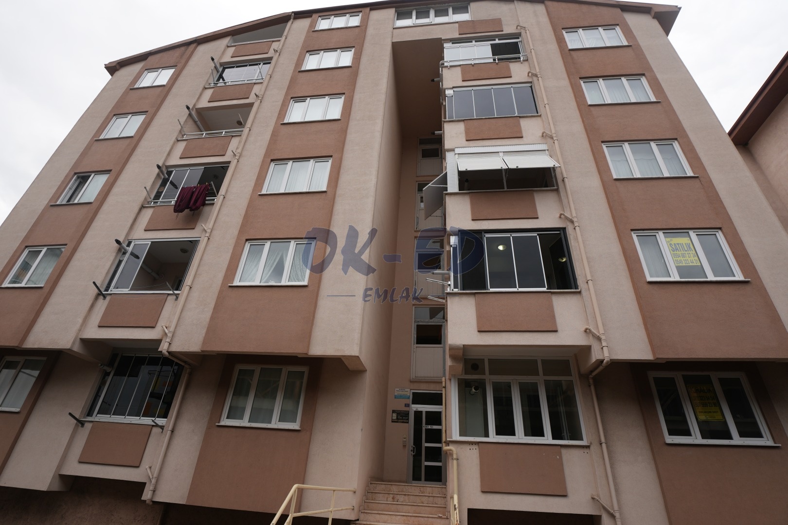 Kepez Mahallesinde Satılık 3+1 Daire