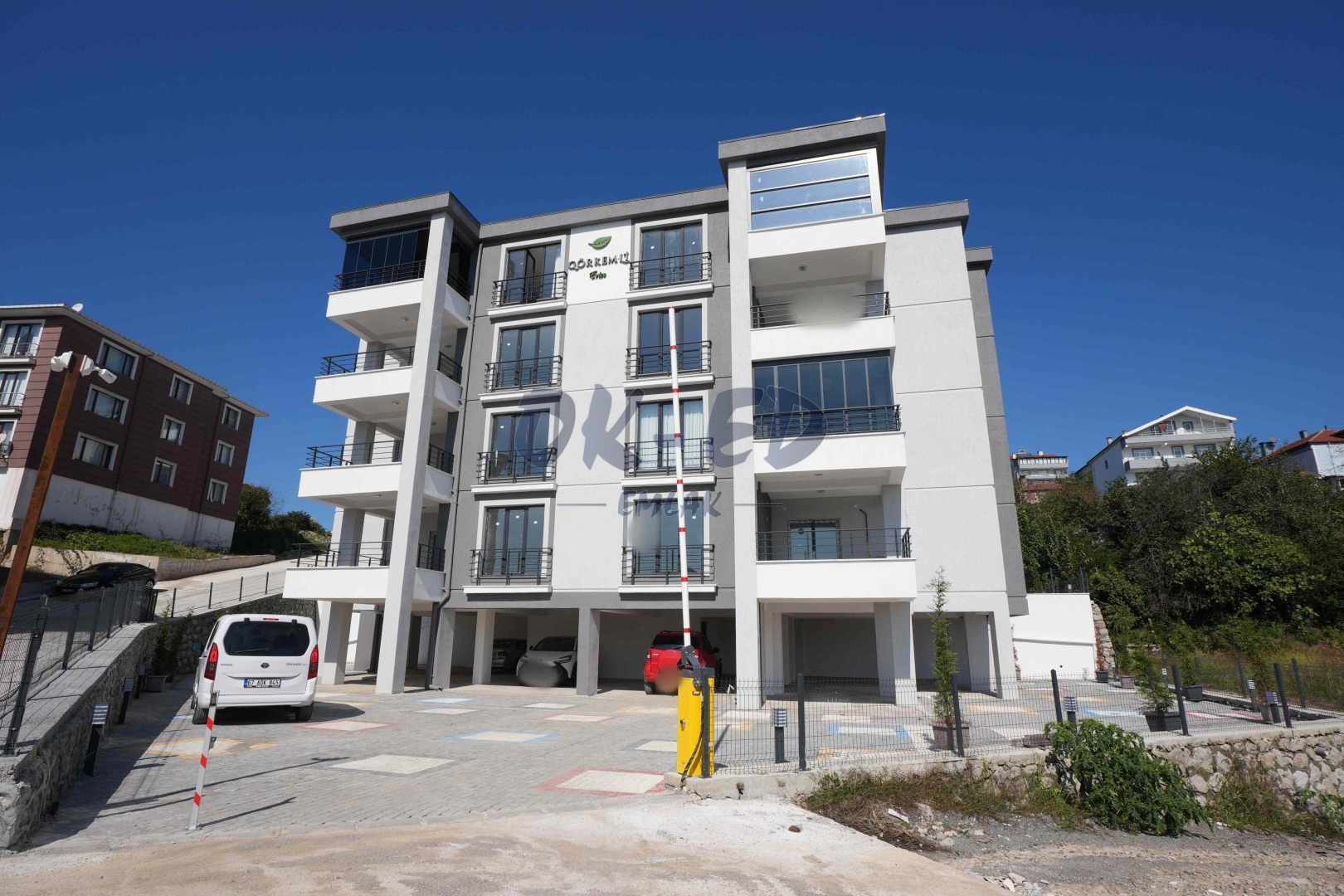 Kestaneci Mahallesi Site içerisinde Satılık 3+1 Daire - Thumbnail 1